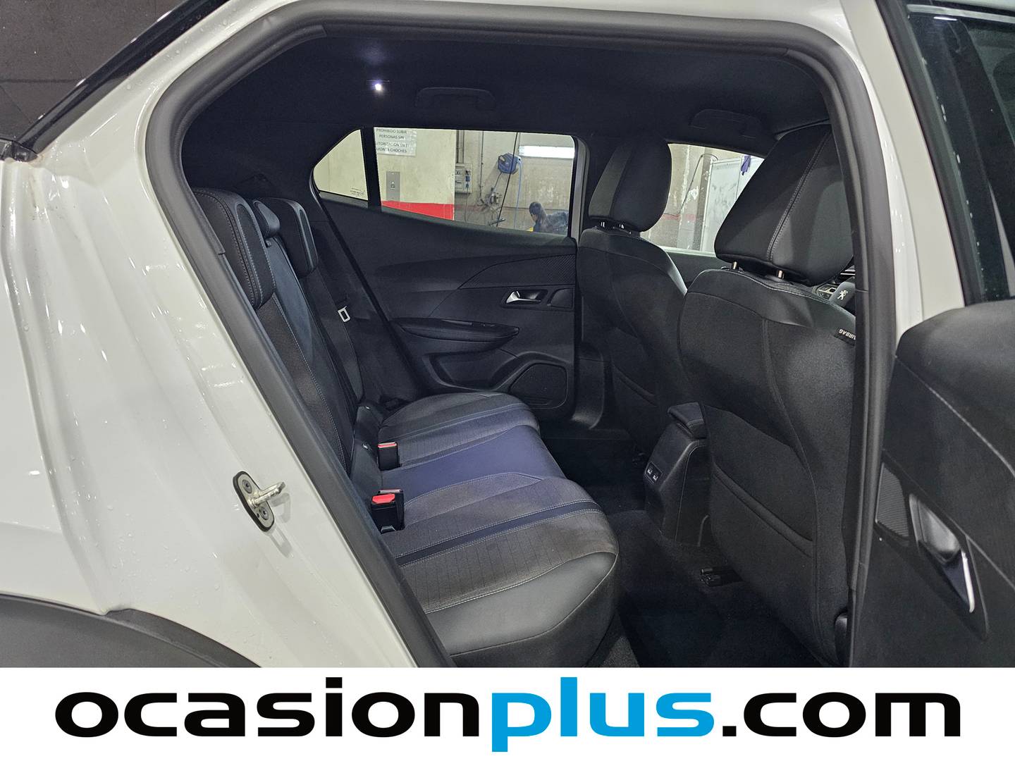 Foto Peugeot 2008 Peugeot 2008 PureTech 100 S&S Allure (100 CV)