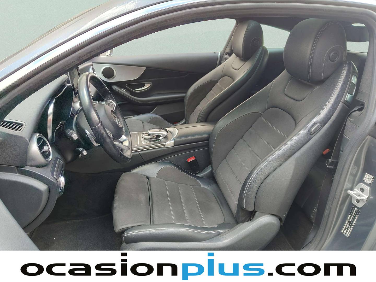 Foto asientos delanteros Mercedes Clase C Mercedes Clase C C 200 Coupe (184 CV) Pack AMG