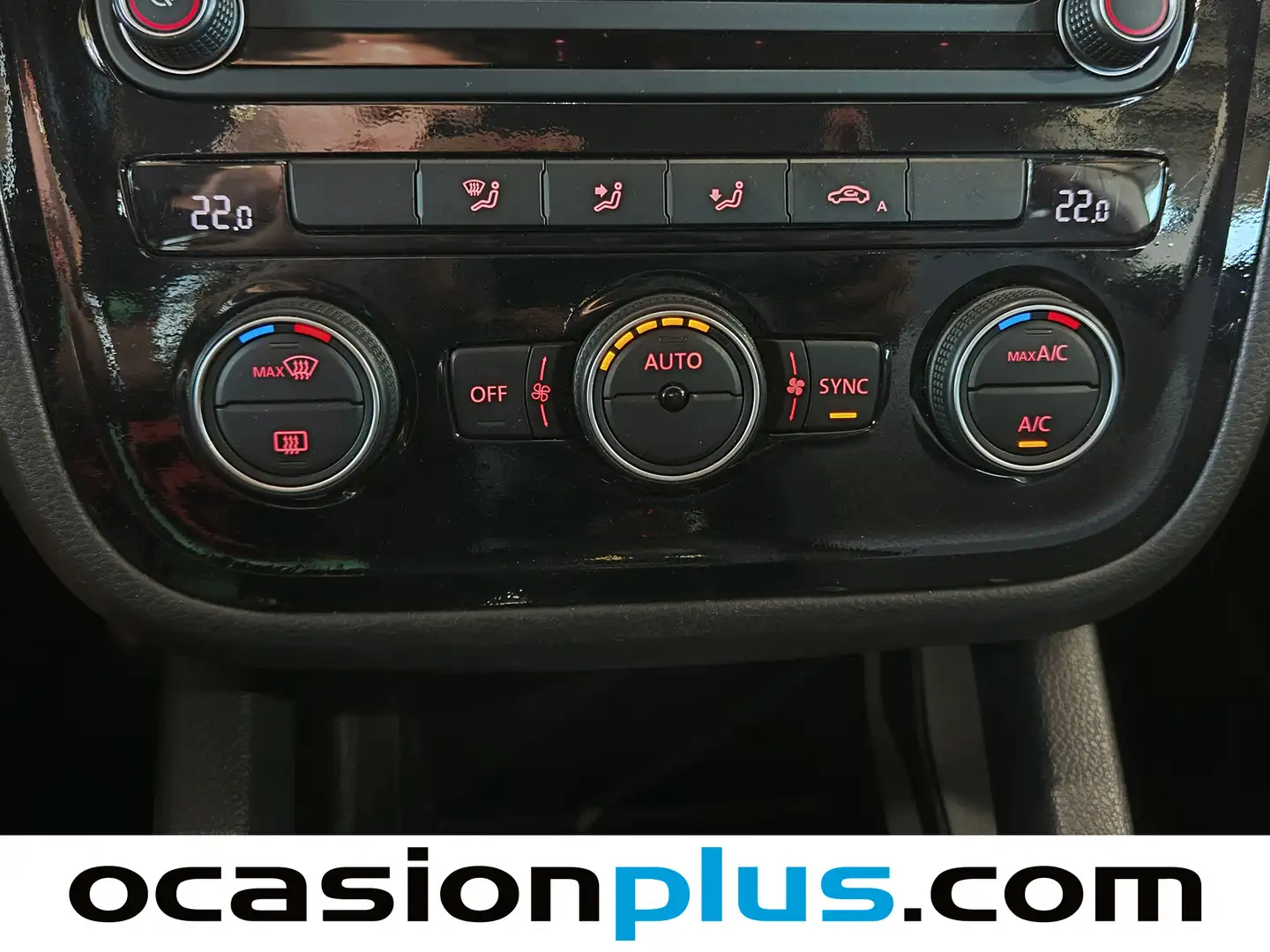 Foto Volkswagen Scirocco Volkswagen Scirocco Typhoon by R-Line 2.0 TSI BMT (180 CV)