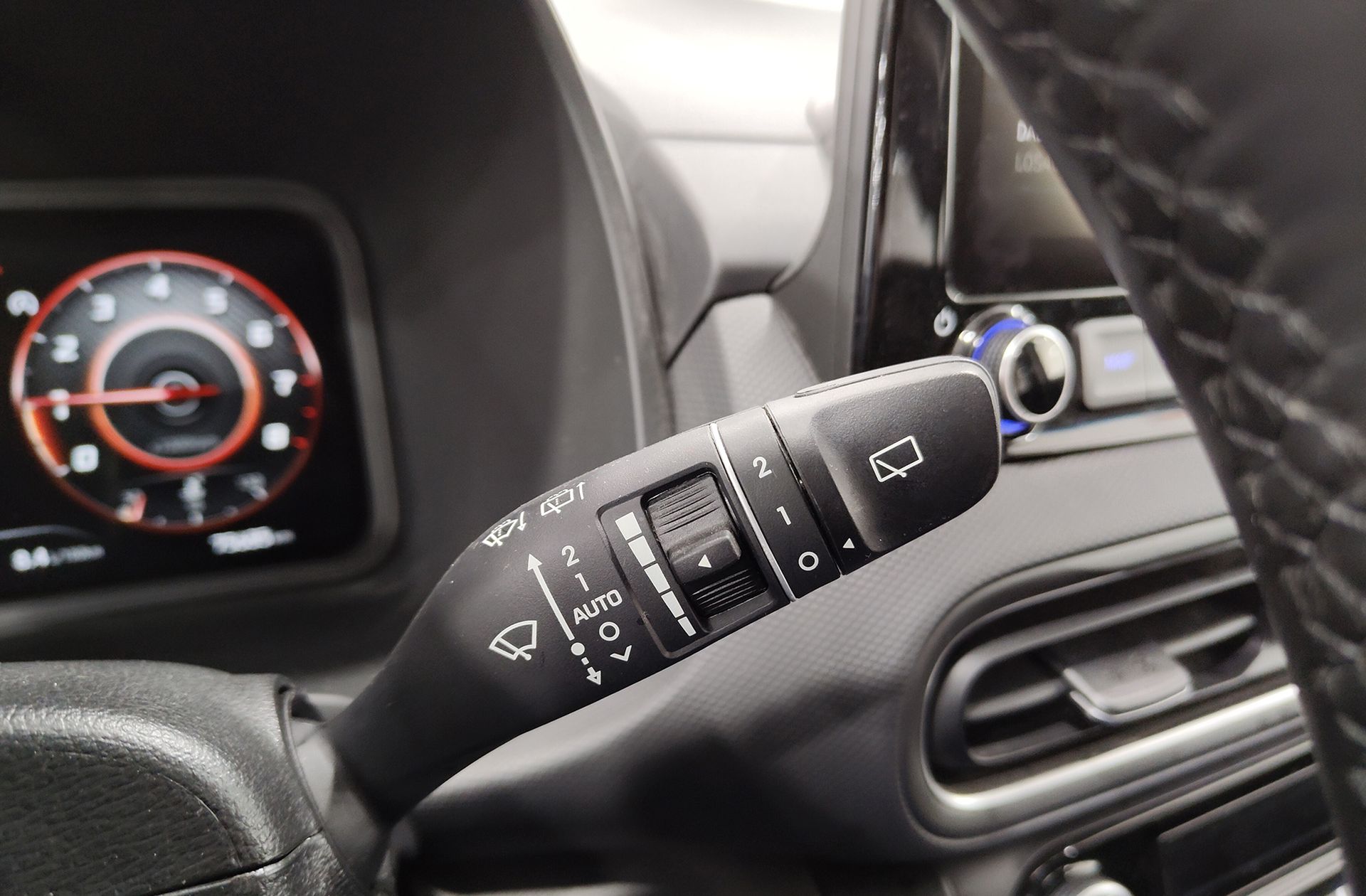 Hyundai Kona 1.0 T-GDi Tecno 4x2 - foto 29