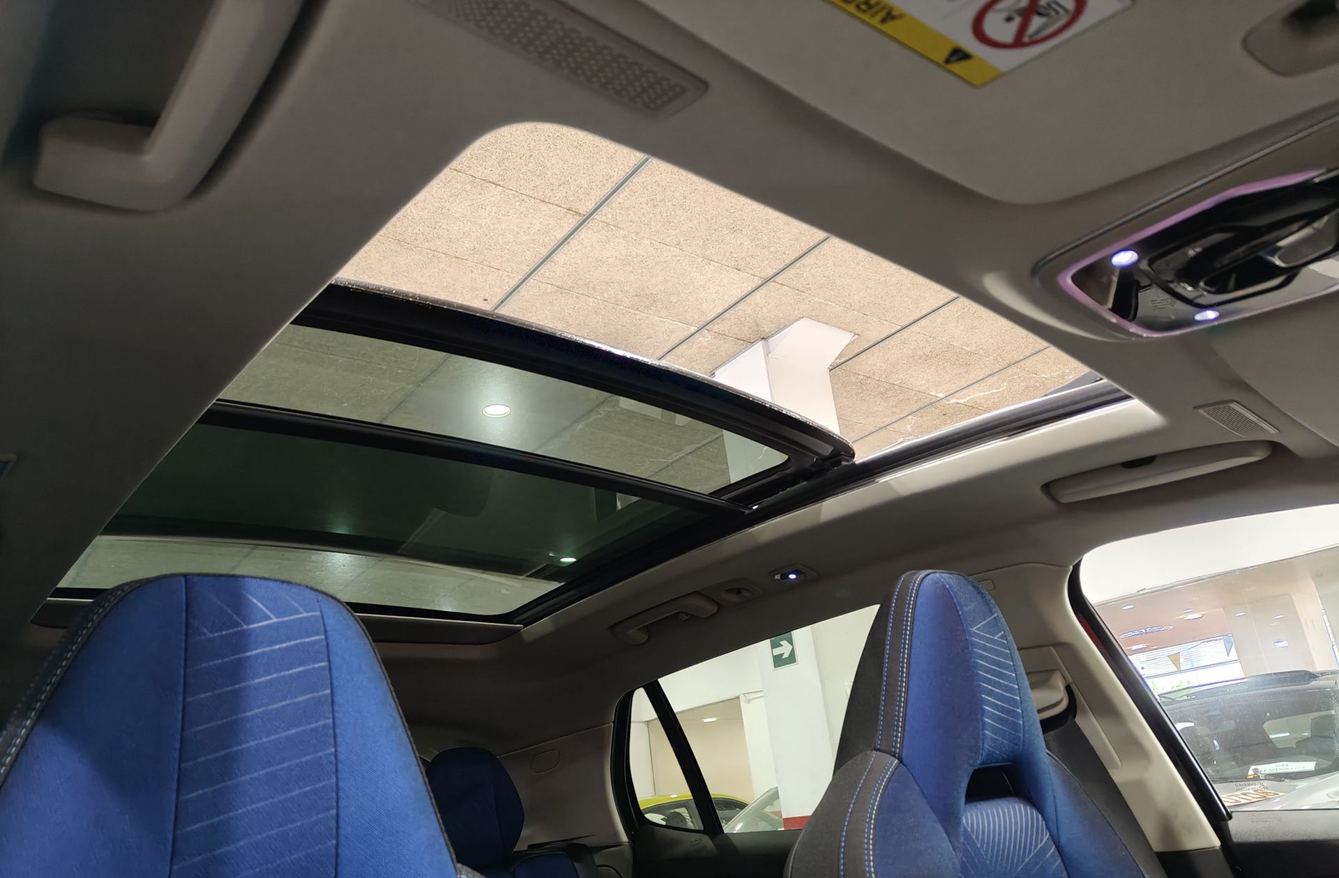 Lynk & Co 01 1.5 PHEV - foto 6
