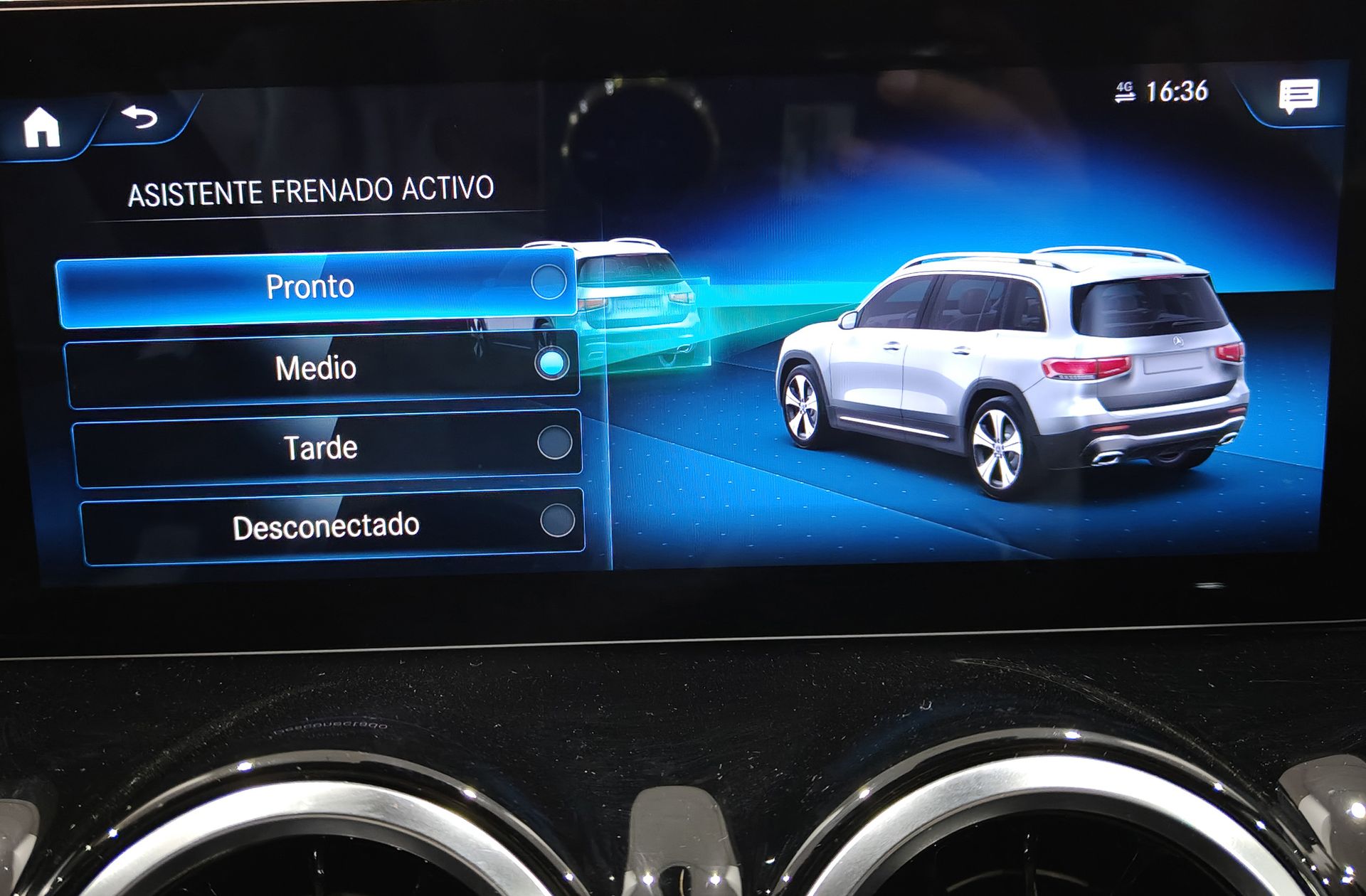 Mercedes-Benz GLB 220 D 4Matic DCT - foto 14