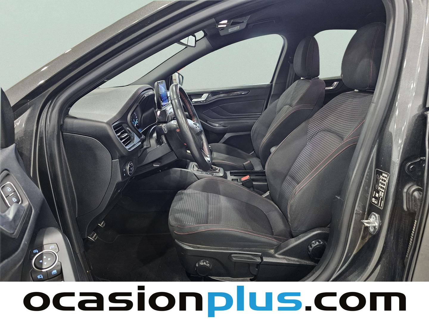 Foto asientos delanteros Ford Focus Ford Focus 1.0 Ecoboost S&S ST-Line (125 CV)