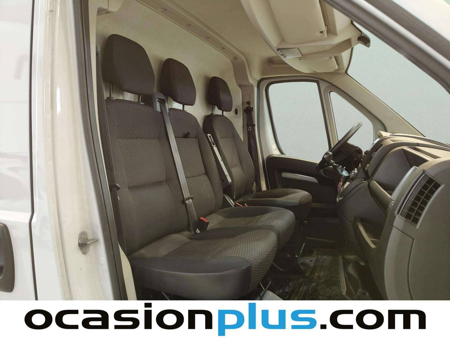 Fotos maletero Peugeot Boxer Peugeot Boxer Furgon BlueHDi 140 S&S Pack 335 L2H2 (140 CV)