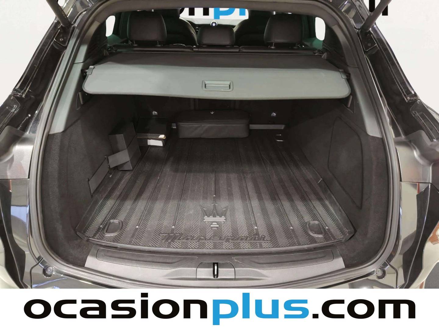 Foto Maserati Grecale Maserati Grecale 2.0 MHEV GT L4 AWD (300 CV)