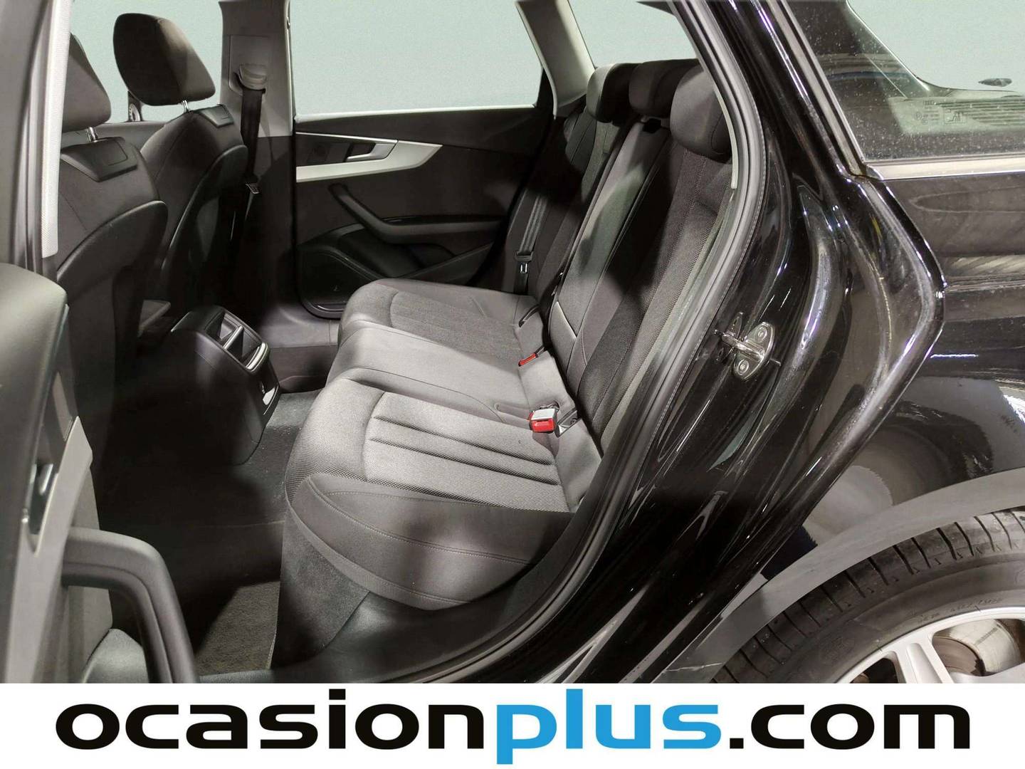 Foto asientos traseros Audi A4 Audi A4 Avant Advanced 35 TFSI (150 CV) S tronic
