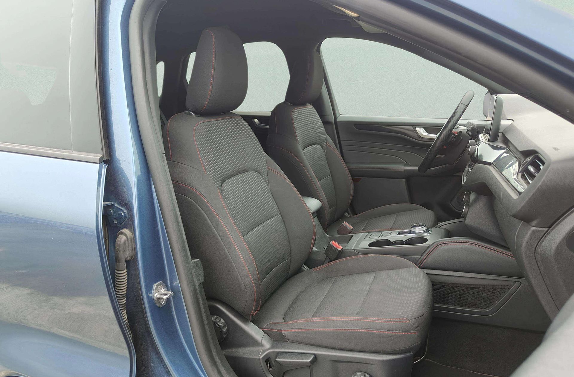 Ford Kuga 1.5 EcoBlue ST-Line - foto 20