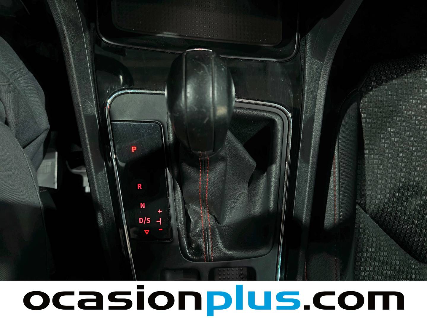 Foto Seat León SEAT León ST ST 2.0 TDI S&S FR Advanced DSG (184 CV)