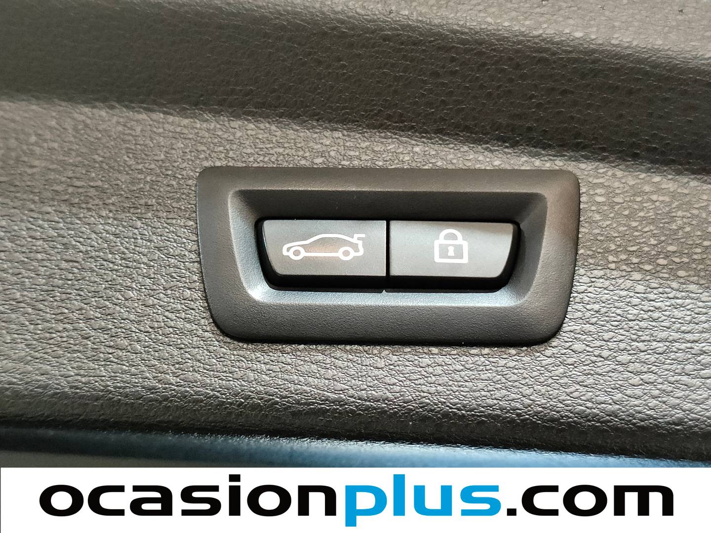 Paquetes del BMW X2 BMW X2 sDrive18i (140 CV)