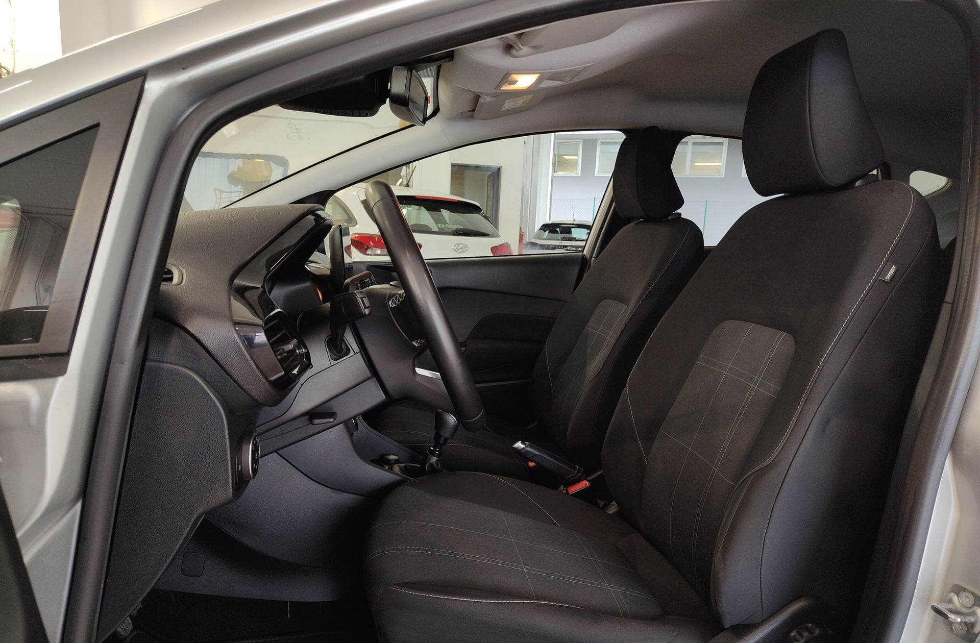 Ford Fiesta 1.0 EcoBoost Trend - foto 9