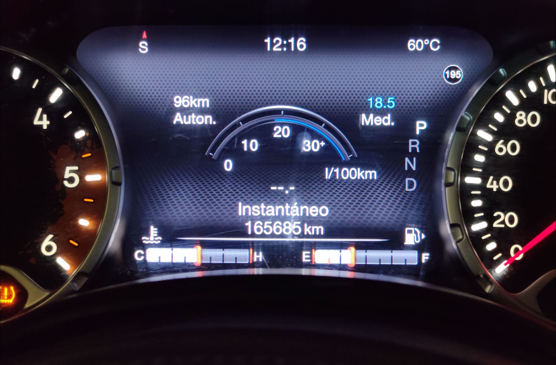 Jeep Renegade 2.0 MultiJet Limited 4x4 AD Low - foto 9