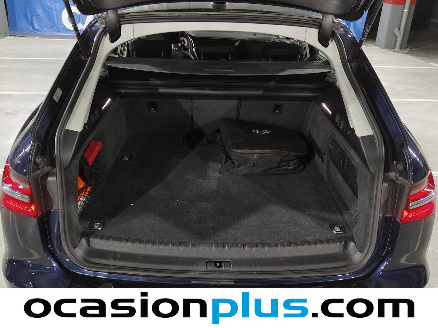 Foto Audi A6 Audi A6 Avant TFSIe Sport 50 TFSIe quattro-ultra (299 CV)