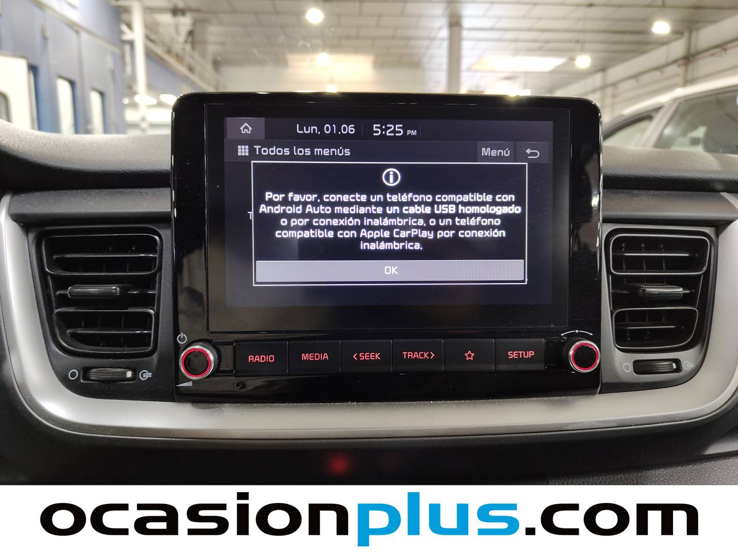 Extras y acabados del KIA Stonic KIA Stonic 1.2 DPi Concept (84 CV)