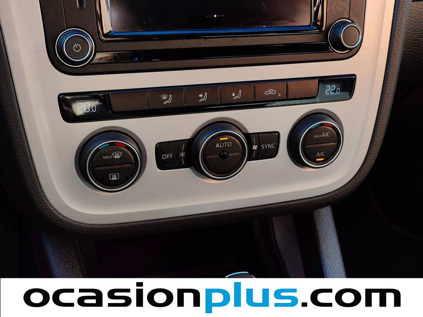 Foto Volkswagen Scirocco Volkswagen Scirocco R-Line 2.0 TSI BMT (180 CV) DSG