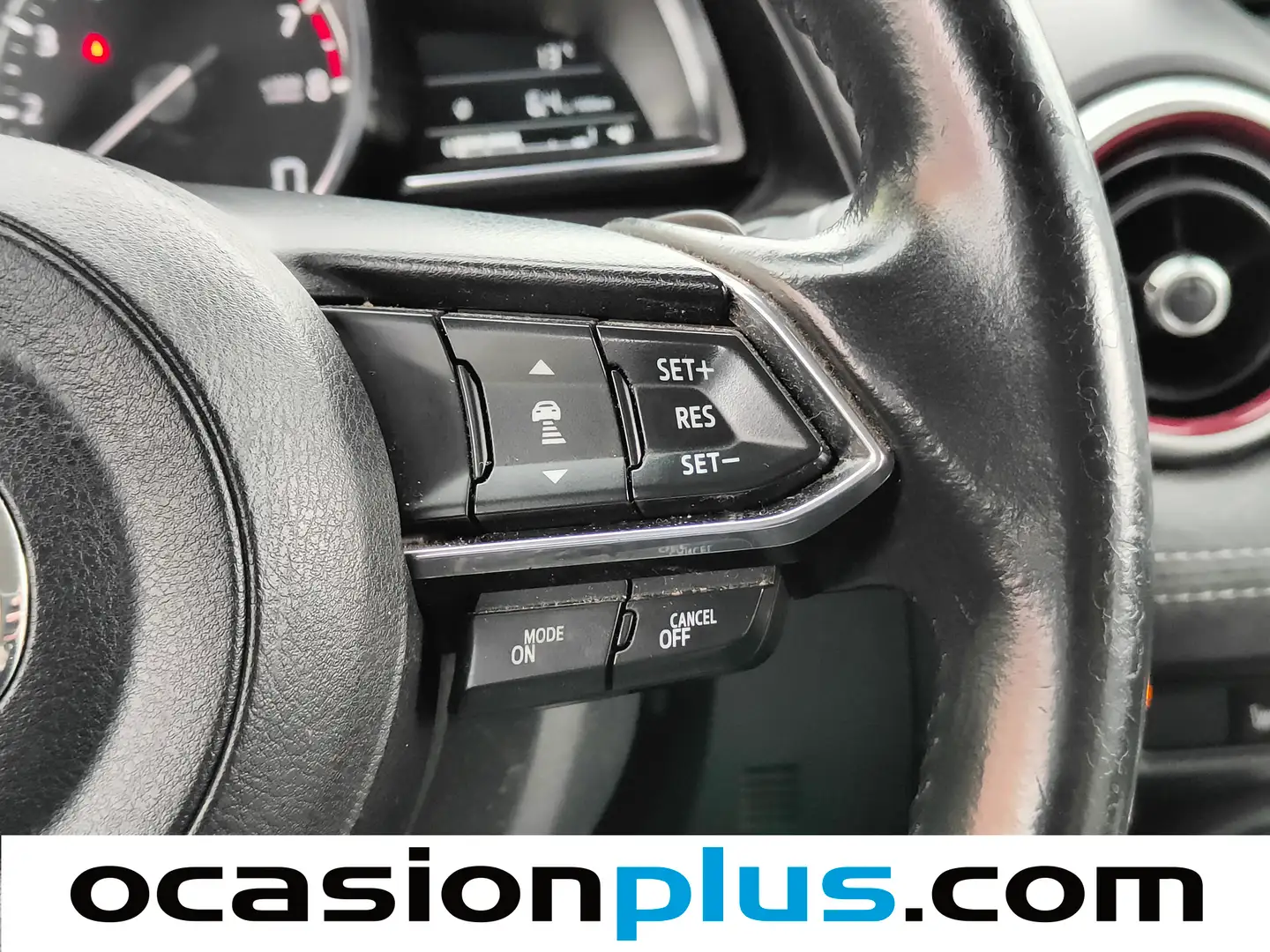 Foto Mazda CX-3 Mazda CX-3 2.0 G Zenith White 2WD AT (121 CV)