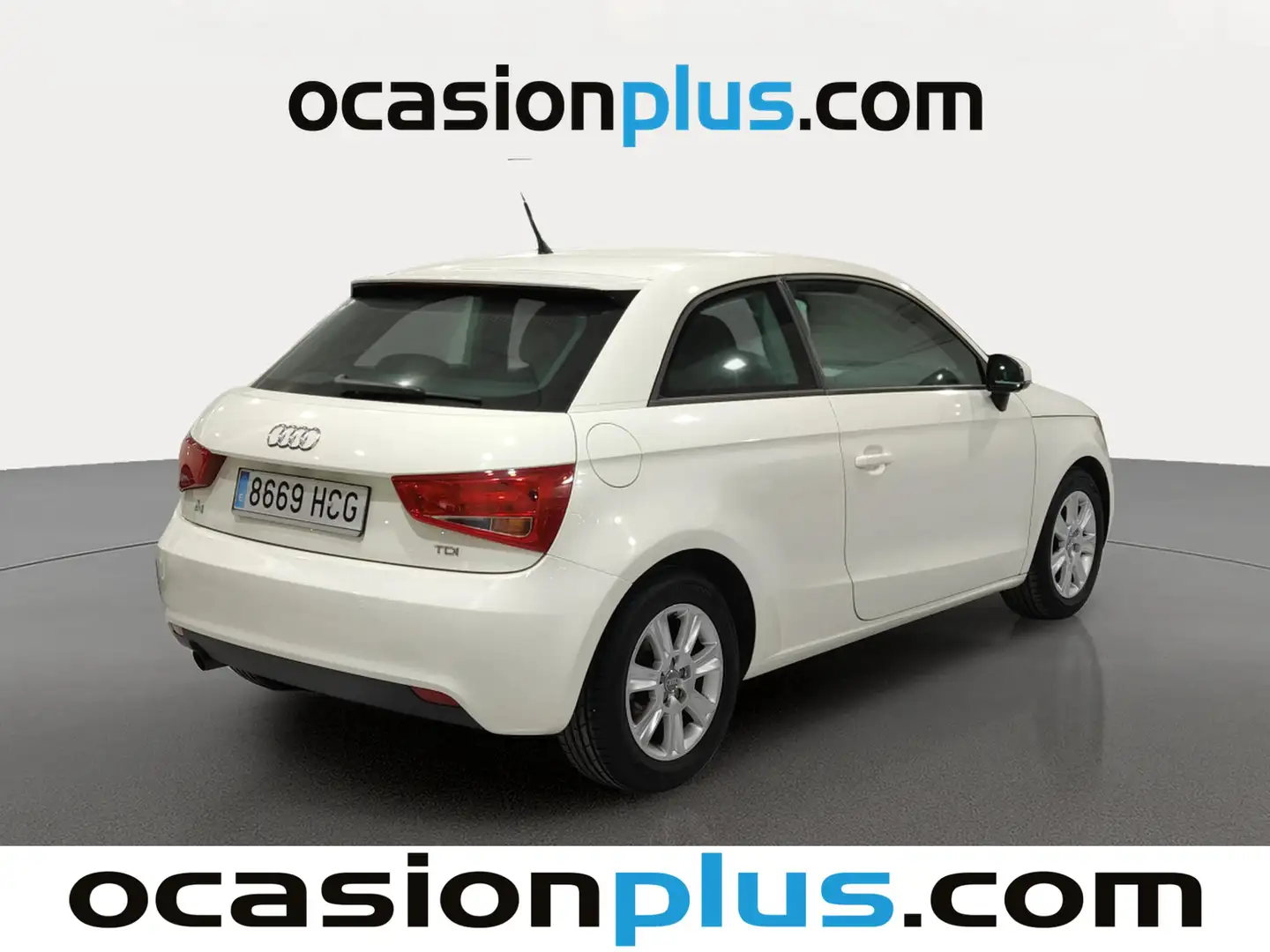 Foto Audi A1 Audi A1 Attraction 1.6 TDI (105 CV)
