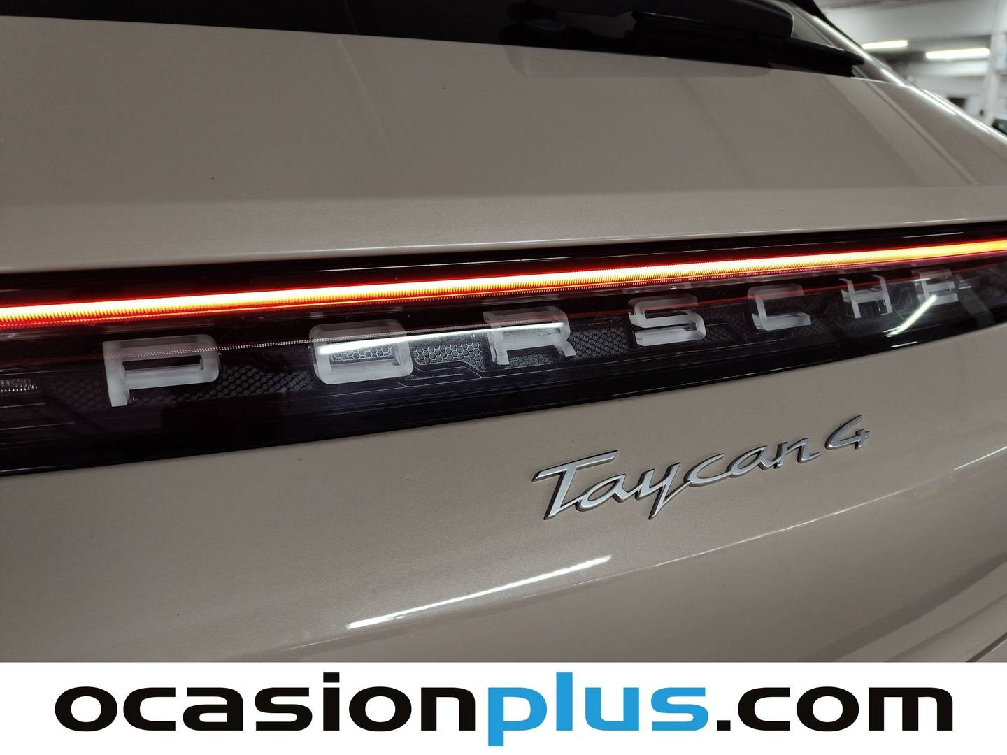 Foto Porsche Taycan Porsche Taycan 4 Cross Turismo (476 CV)