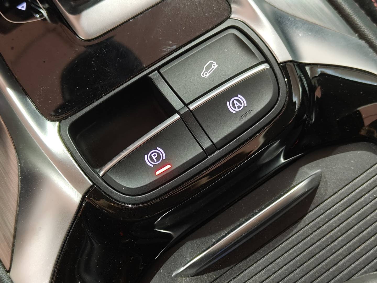 Foto MG HS MG HS 1.5 Turbo GDI Luxury DCT (162 CV)