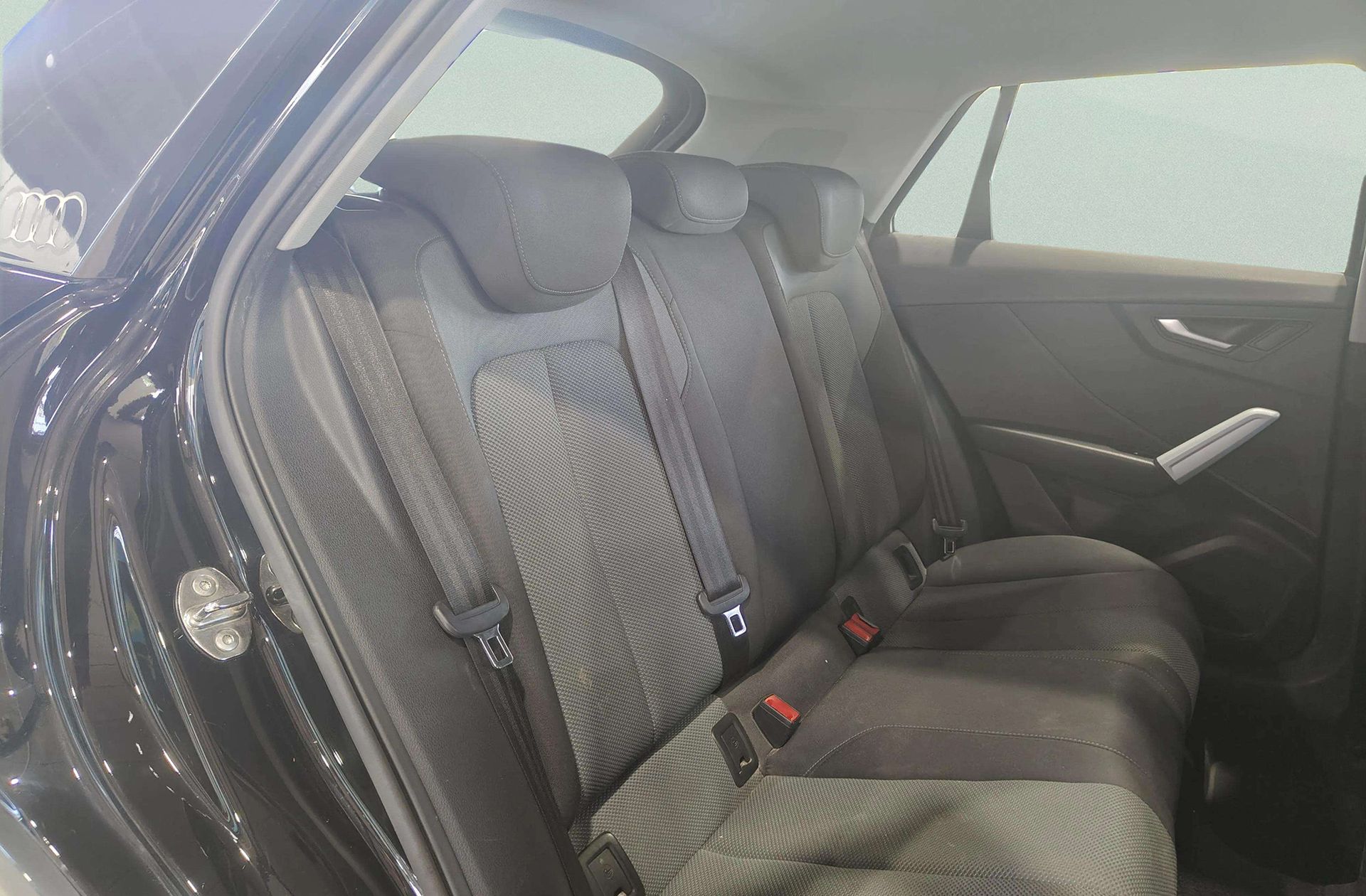 Audi Q2 design 30 TDI - foto 17