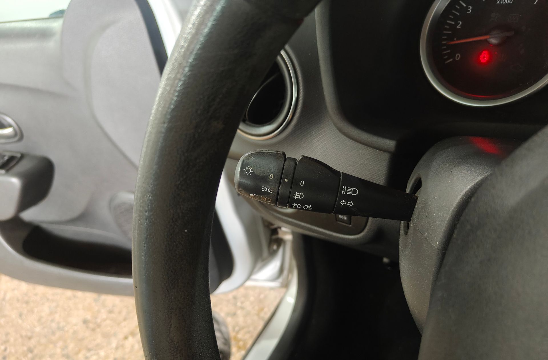 Dacia Sandero Stepway TCe - foto 19
