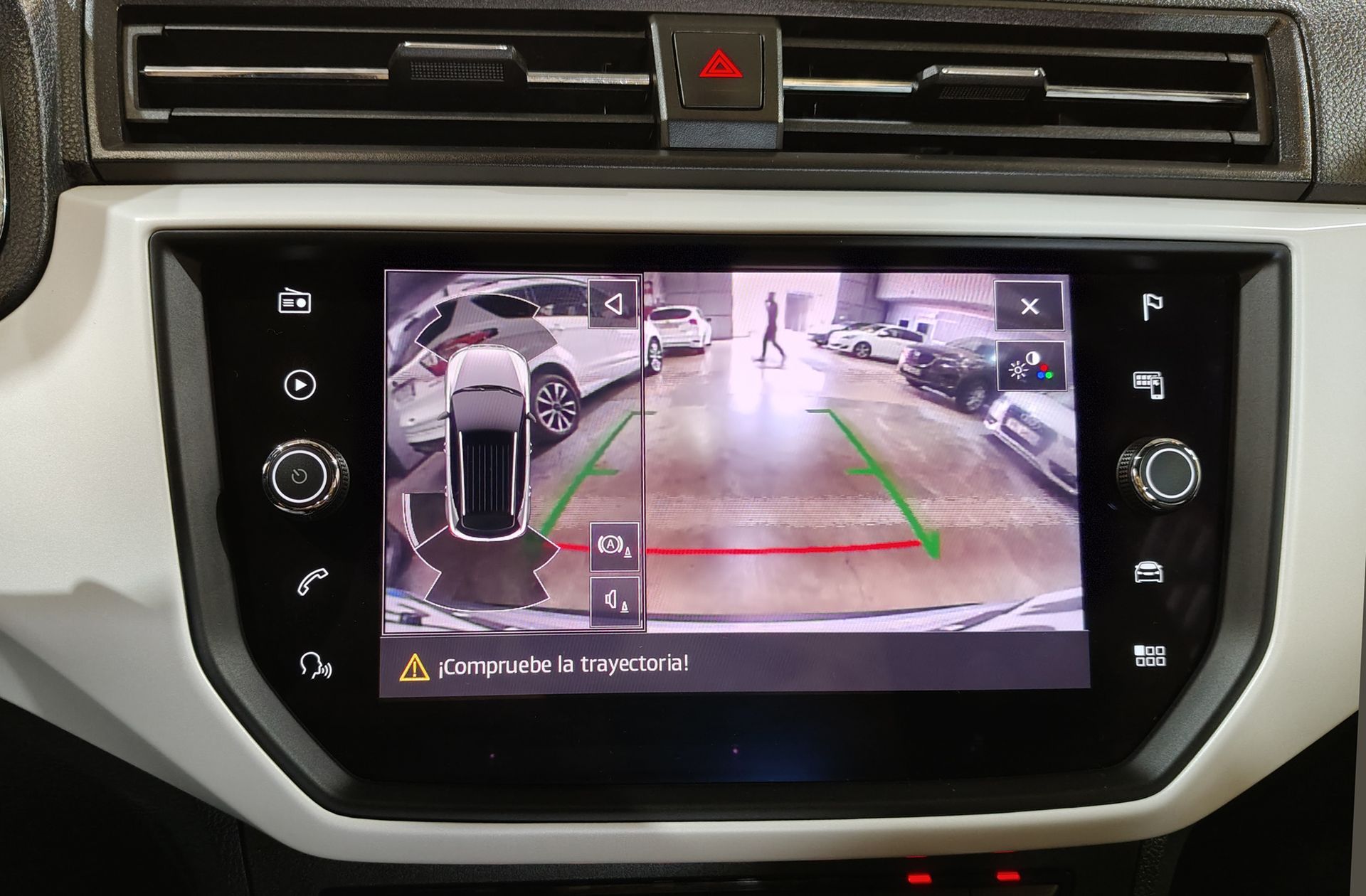 SEAT Arona 1.0 TSI Xcellence - foto 8