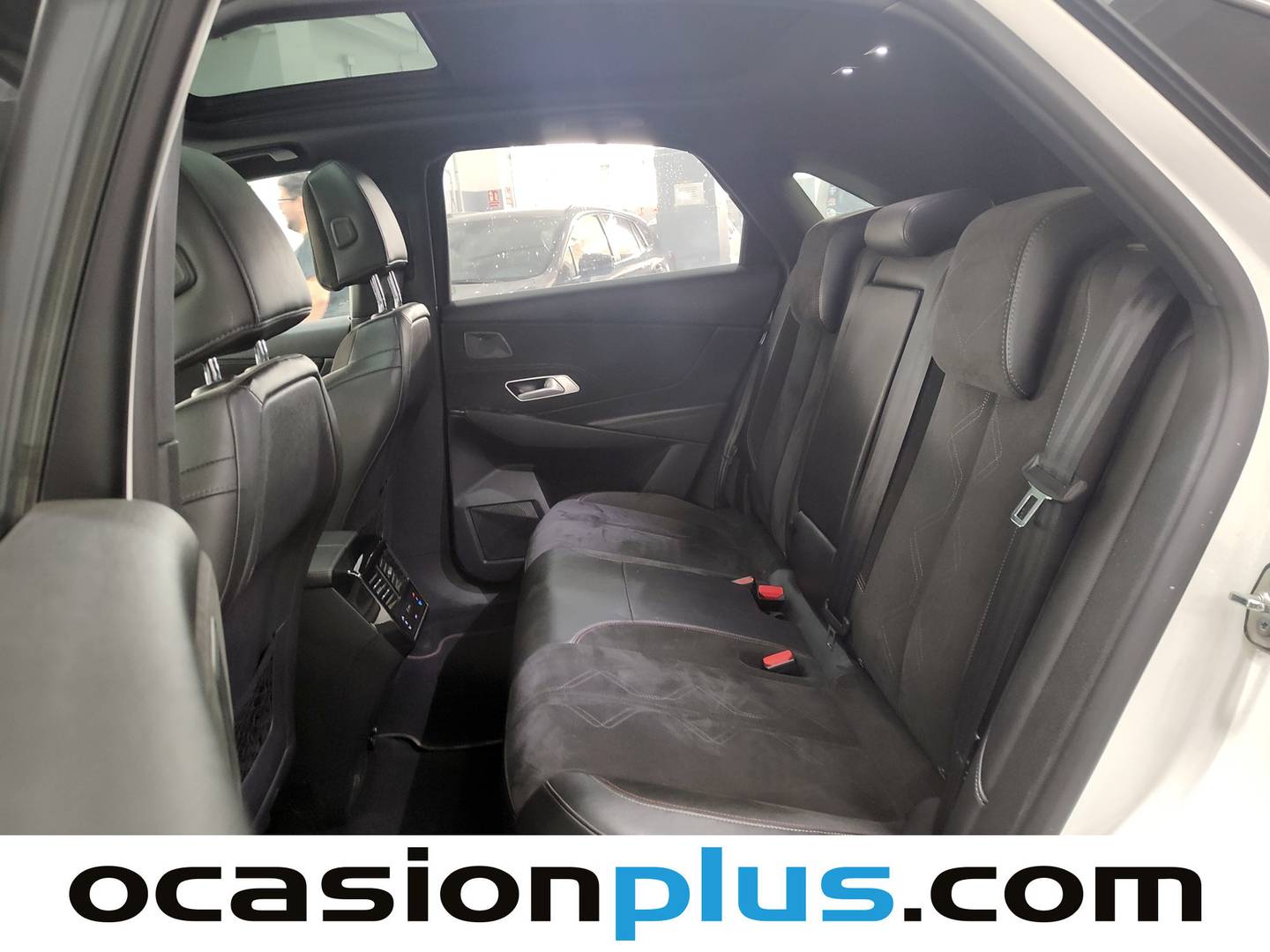 Foto asientos traseros DS DS 7 Crossback E-Tense DS DS7 Crossback E-Tense 300 Performance Line+ 4WD Auto  (300 CV)