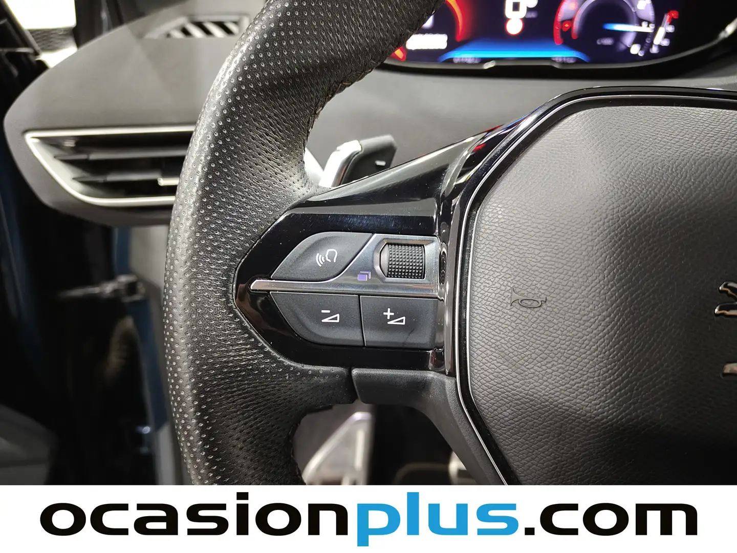 Foto Peugeot 3008 Peugeot 3008 PureTech 130 S&S GT EAT8 (130 CV)