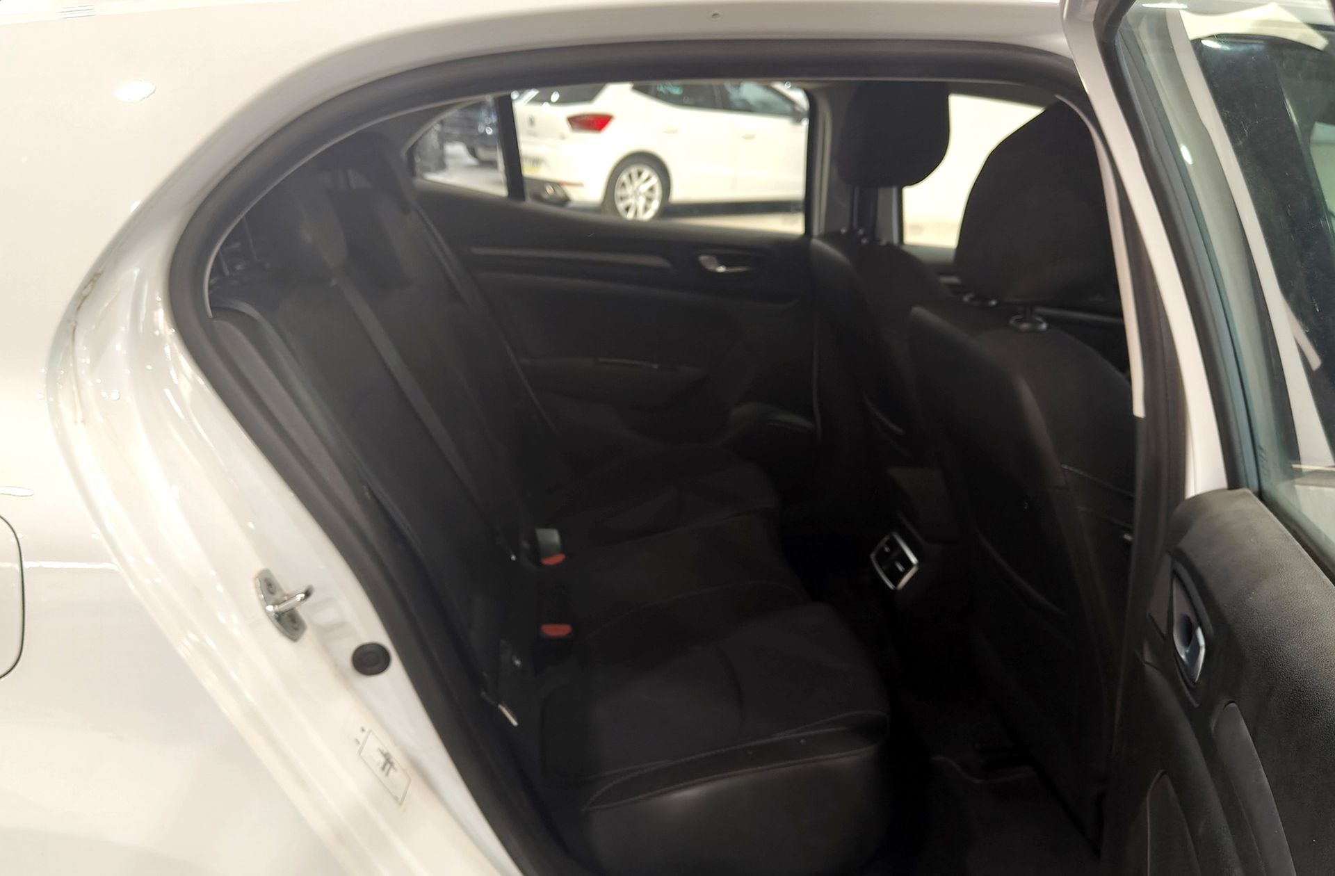 Renault Mégane Intens TCe GPF - foto 14