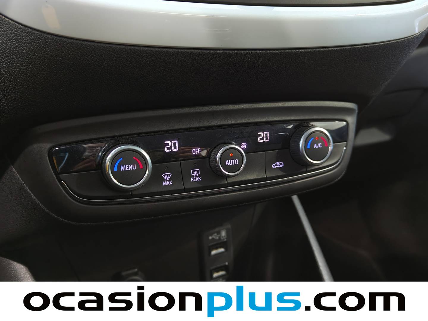 Foto Opel Crossland X Opel Crossland X 1.2 Opel 2020 (110 CV)