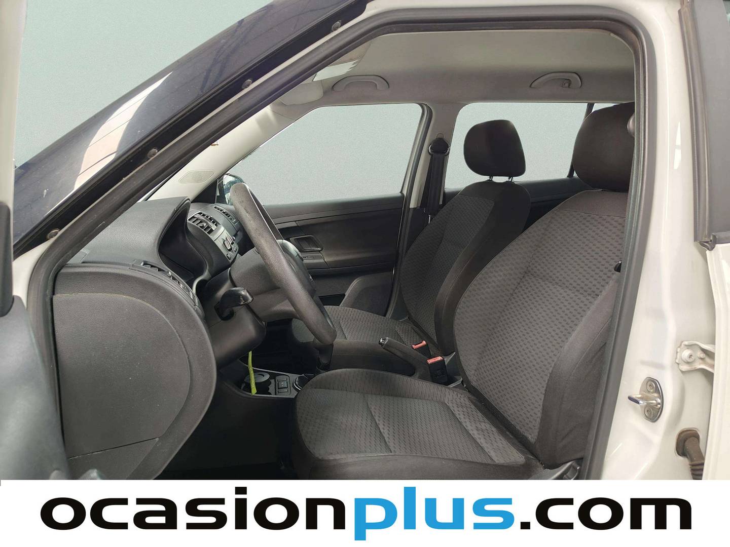 Foto asientos delanteros Skoda Fabia Skoda Fabia 1.2 Spirit (60 CV)
