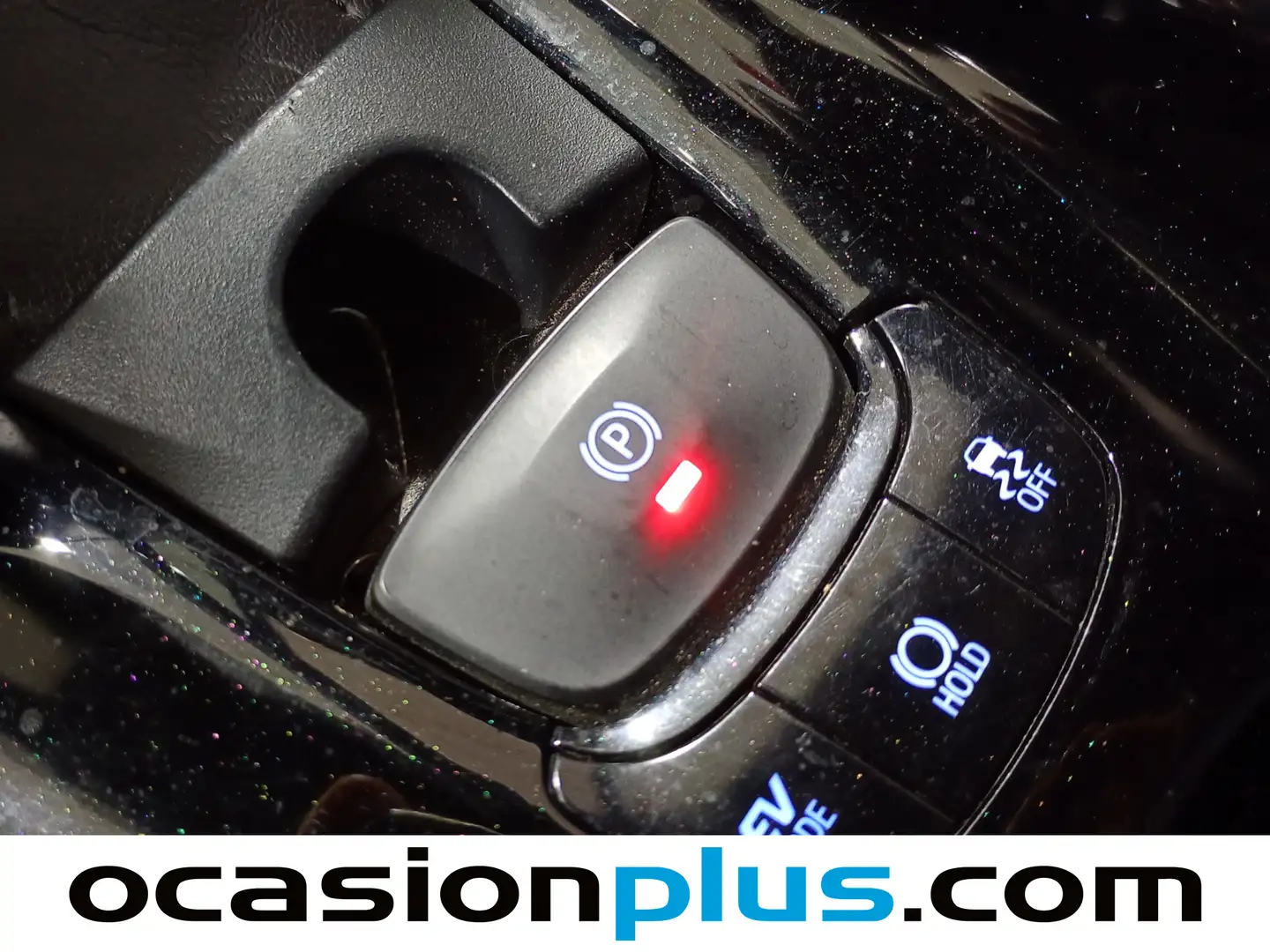 Foto Toyota C-HR Toyota C-HR 1.8 125H Dynamic Plus (122 CV)