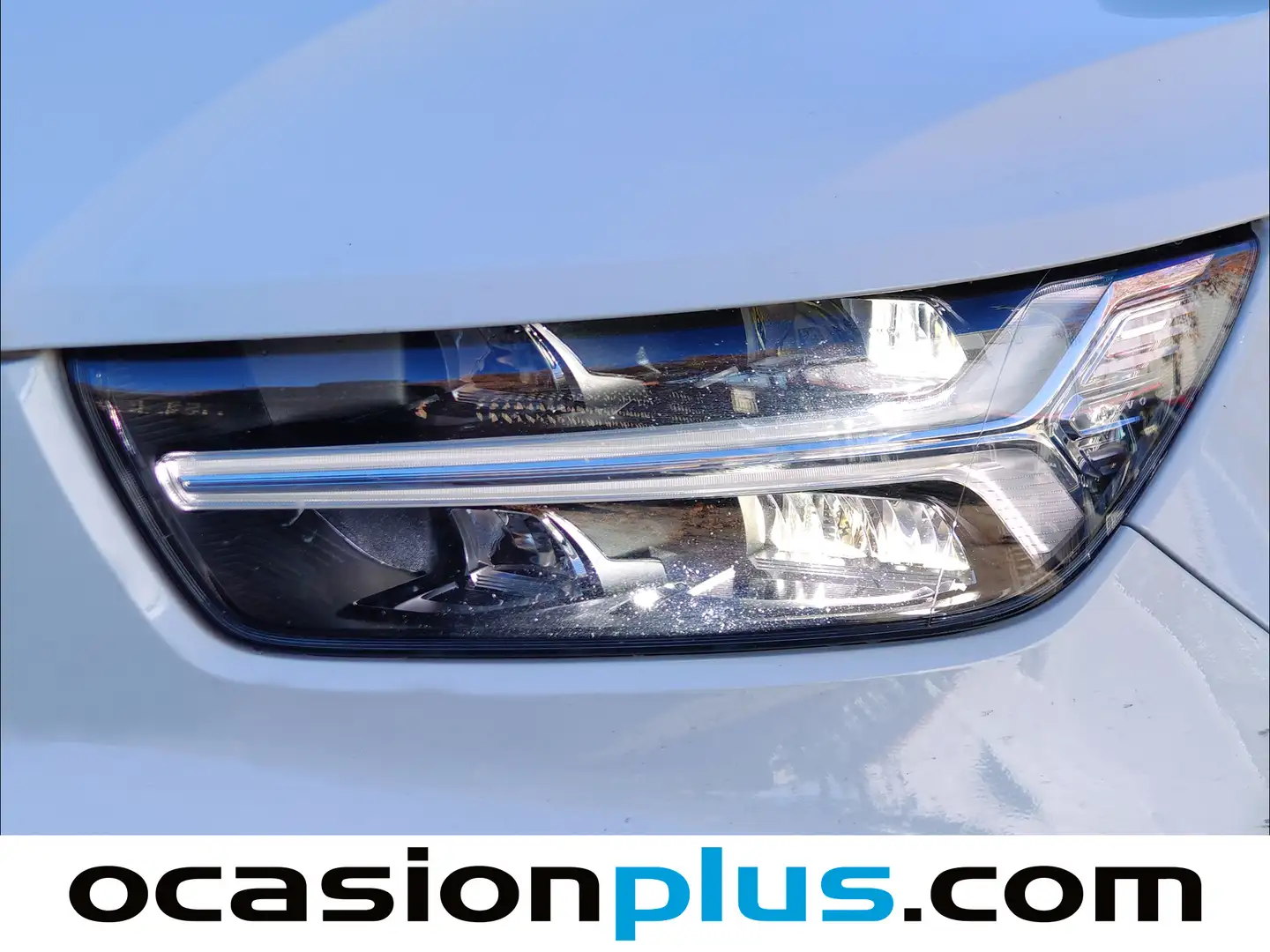 Foto Volvo XC40 Volvo XC40 D3 Momentum Auto  (150 CV)