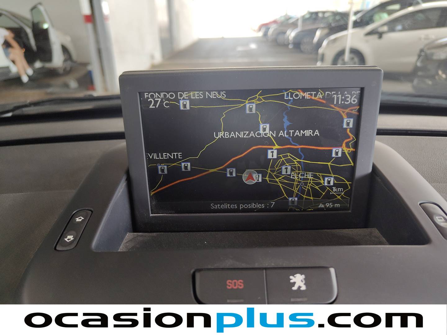 Equipamiento del Peugeot 5008 Peugeot 5008 1.6 BlueHDi Allure (120 CV)  7 Plazas