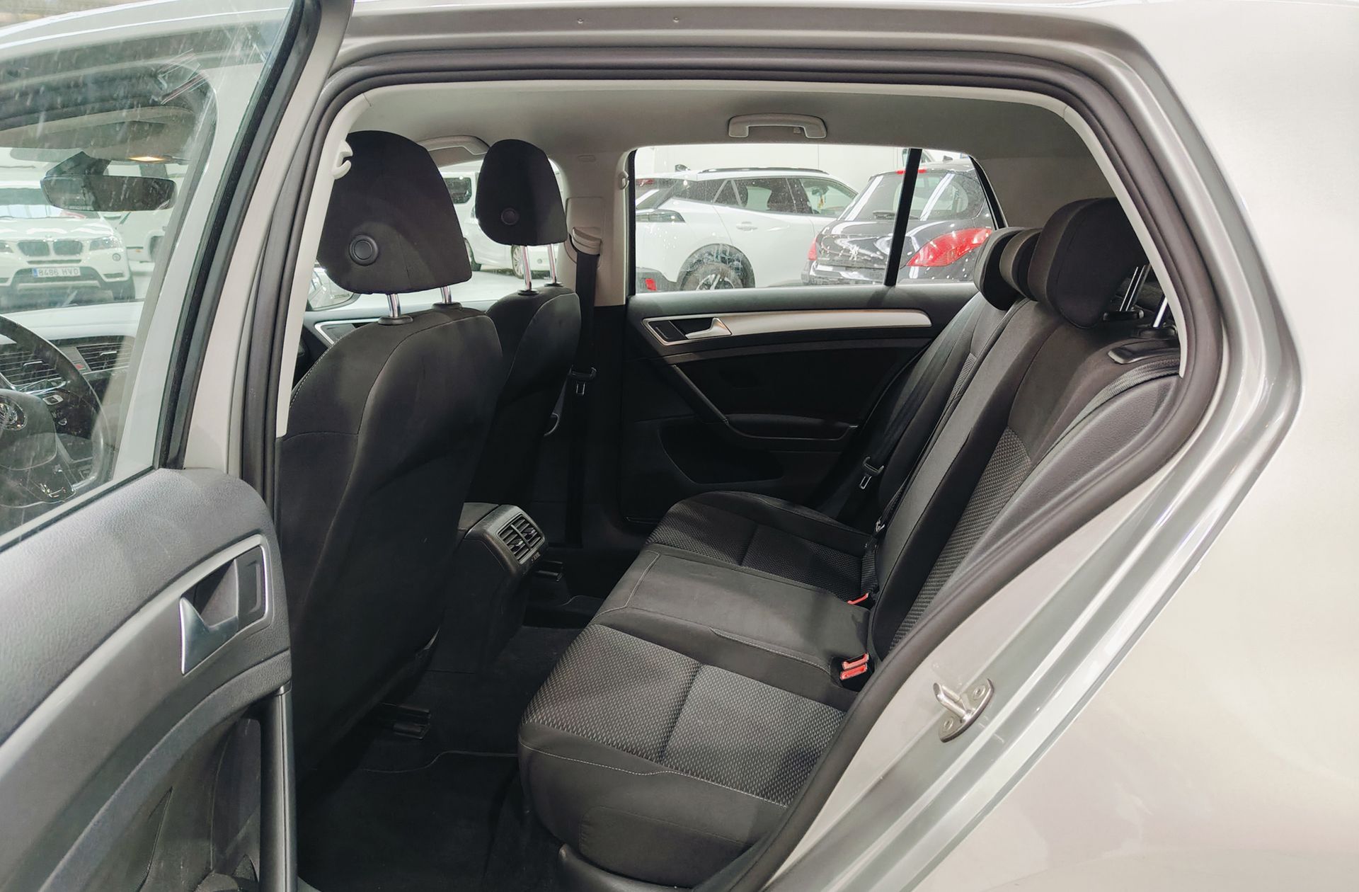 Volkswagen Golf Ready2Go 1.6 TDI - foto 10