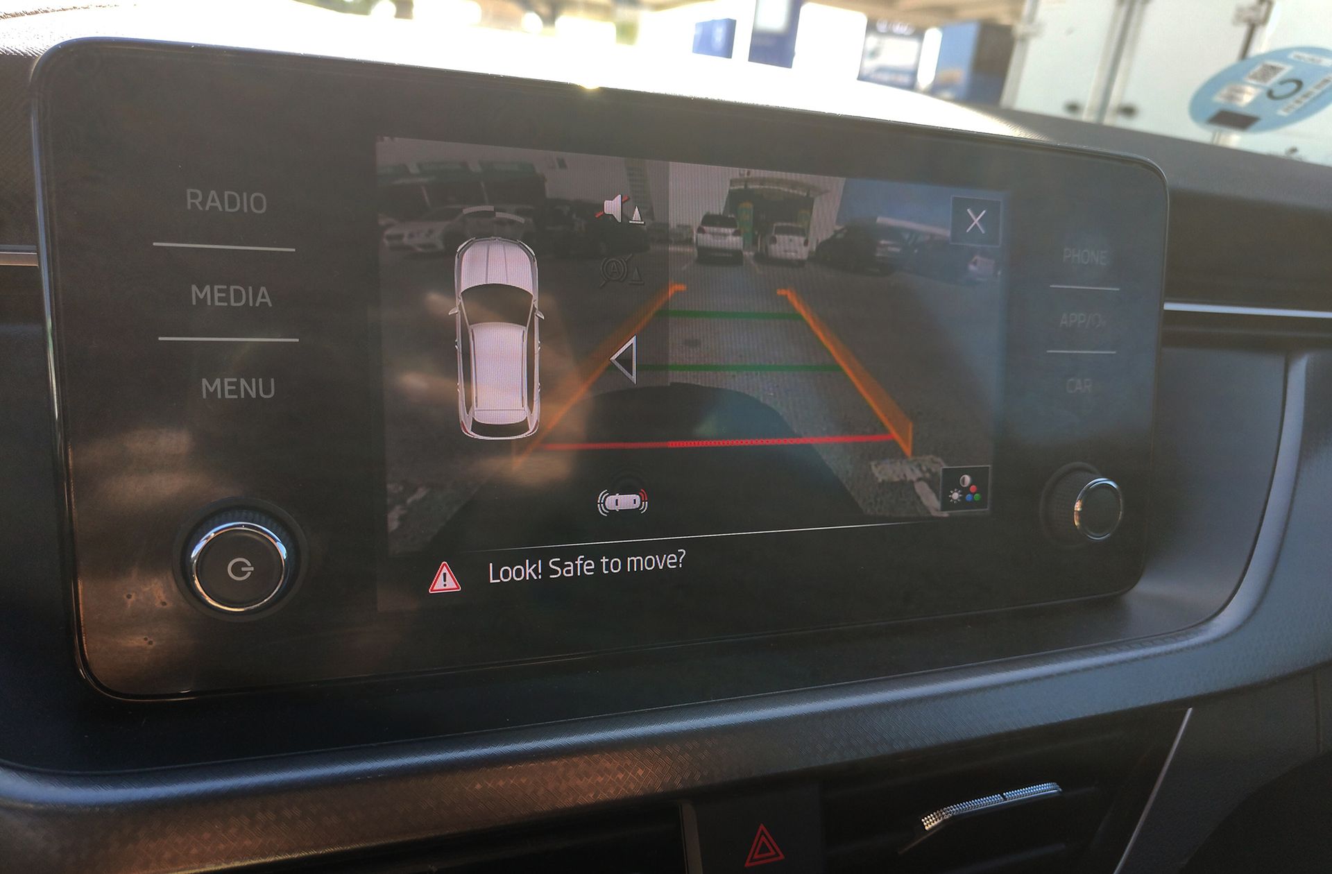 Škoda Kamiq 1.0 TSI Style DSG - foto 8