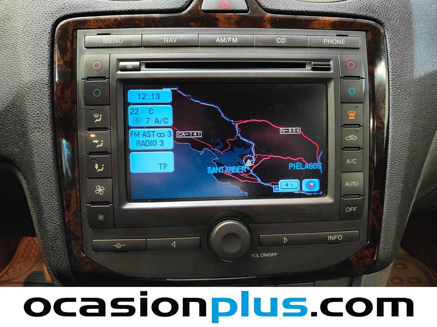 Extras y acabados del Ford Focus Ford Focus 1.6 TDCI Ghia CVT (109 CV)