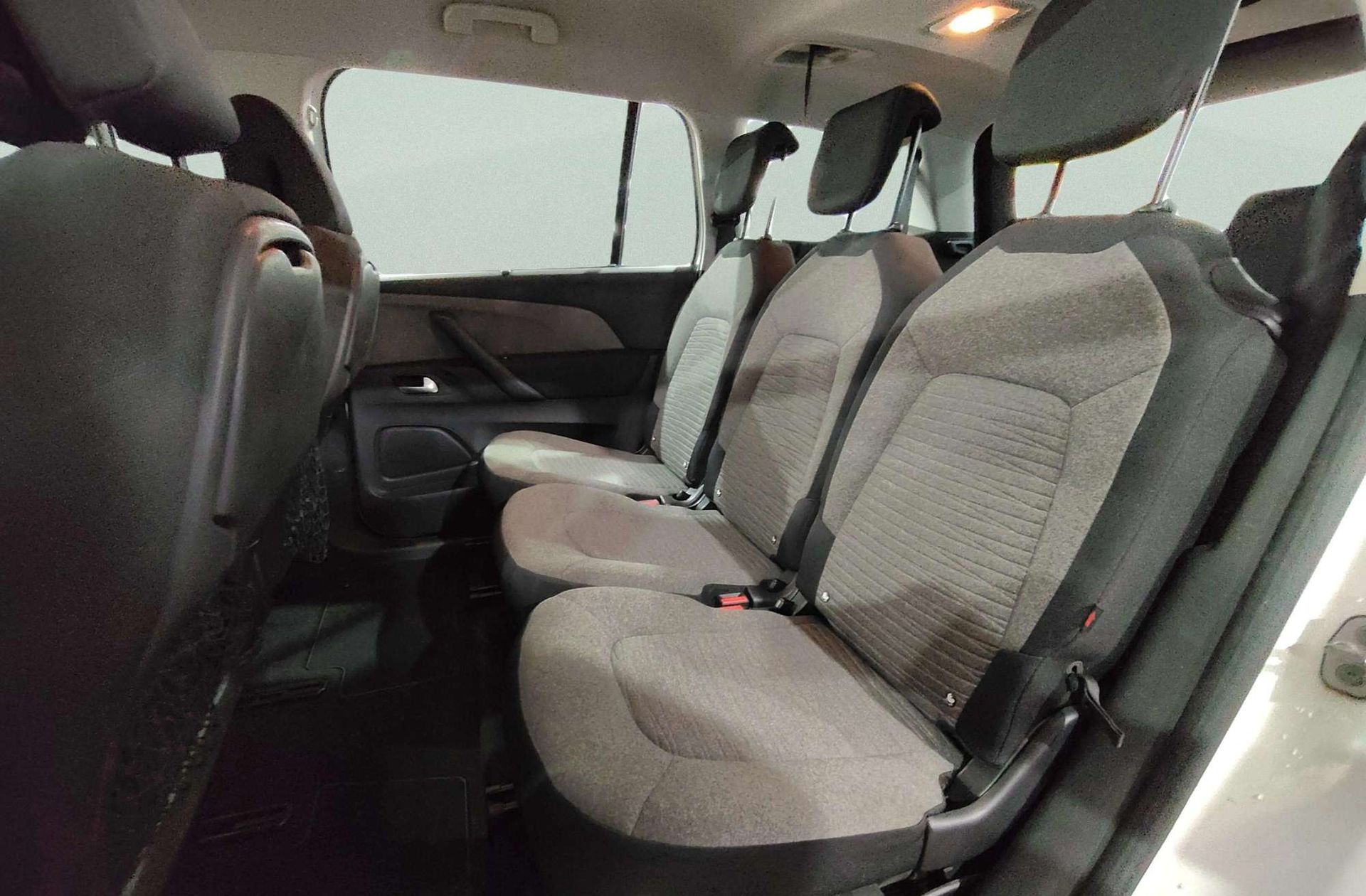Citroën C4 Grand Picasso BlueHDi 120 Seduction 7 plazas - foto 12
