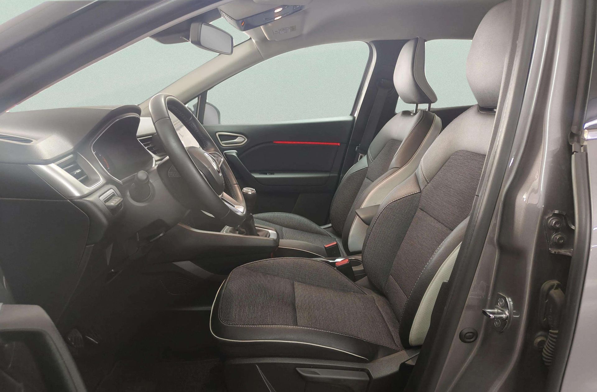 Renault Captur Zen TCe Micro Híbrido GPF - foto 12