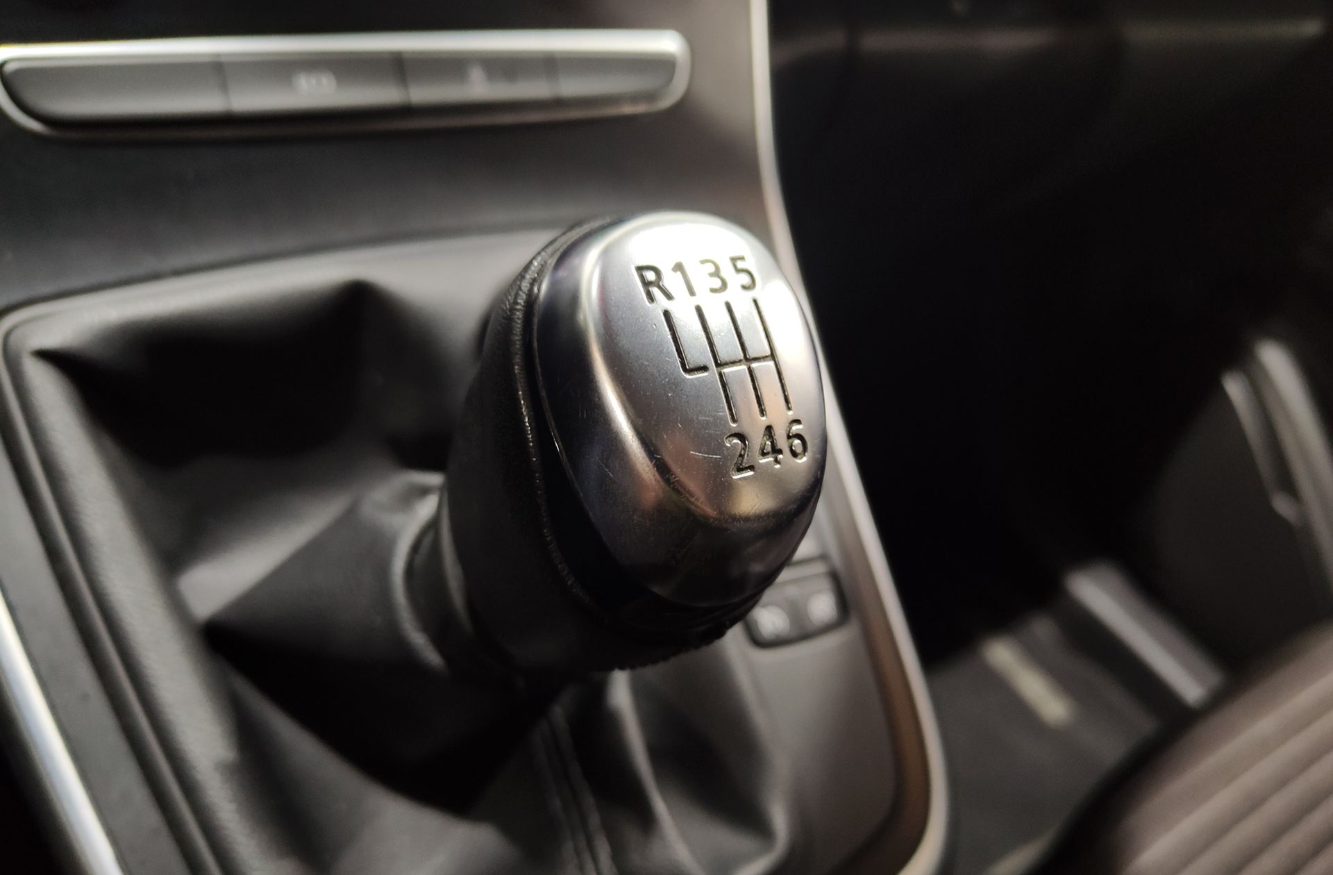 Renault Scénic Zen TCe GPF - foto 5
