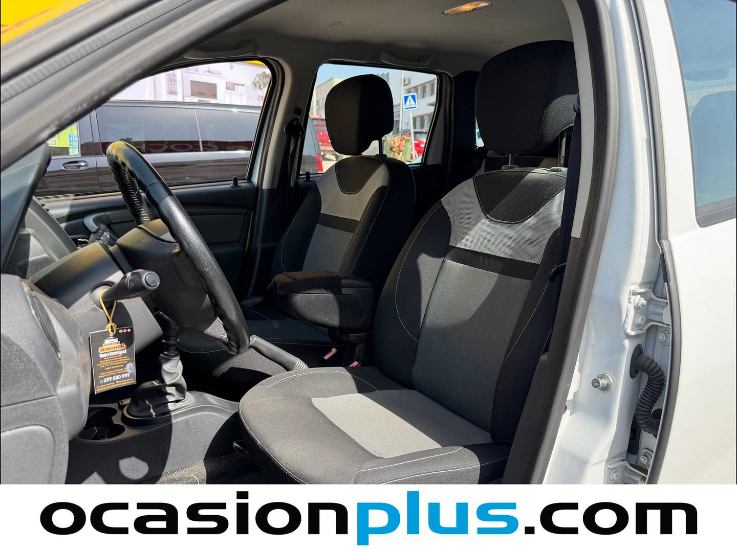 Foto asientos delanteros Dacia Duster Dacia Duster Laureate dCi (90 CV)