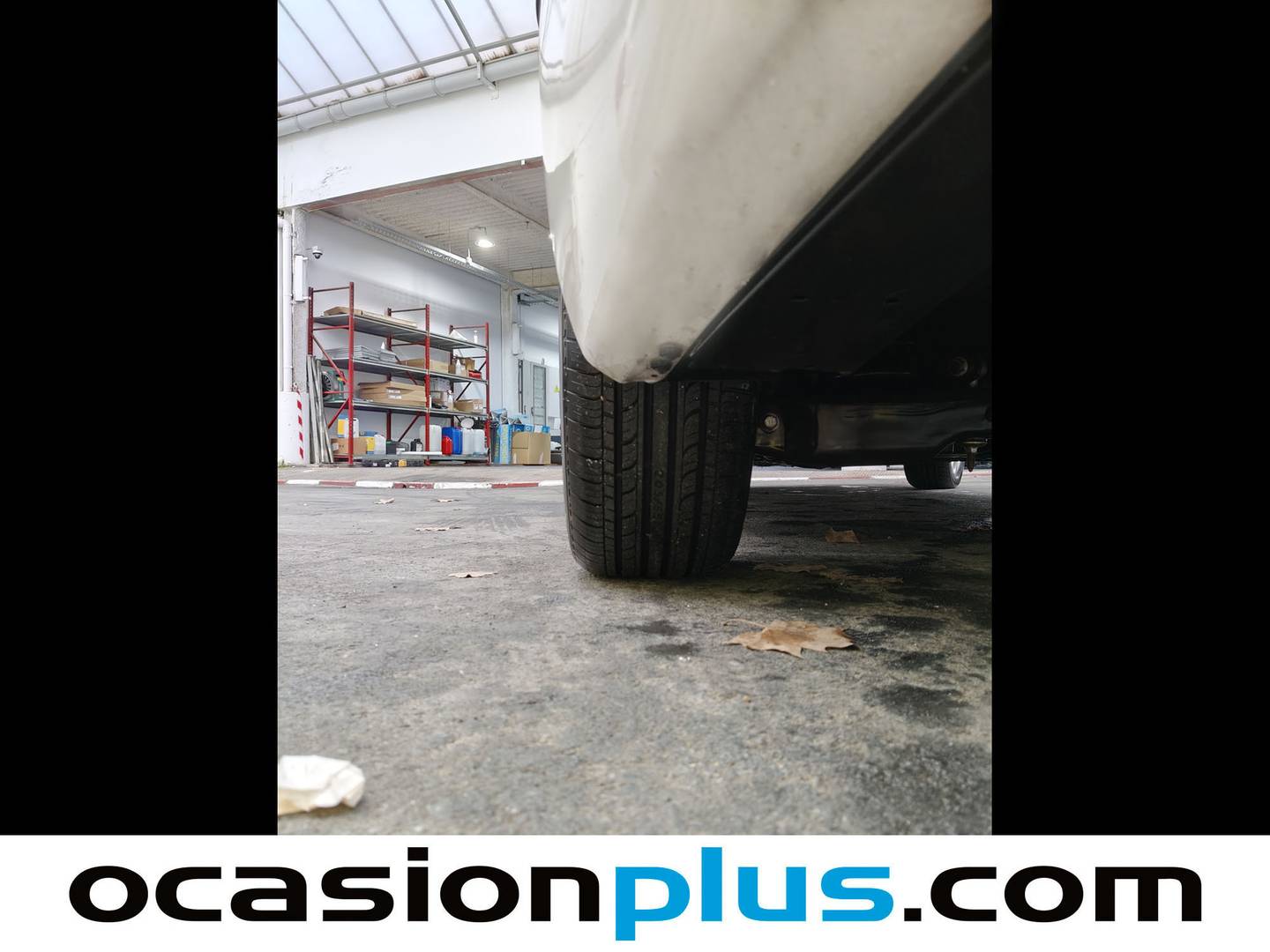 Foto Toyota Auris Toyota Auris 140H Touring Sports Active (136 CV)