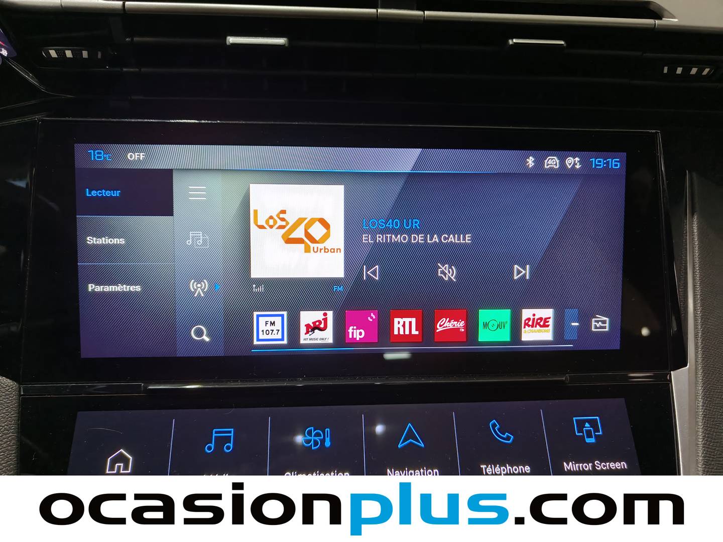 Foto Peugeot 408 Peugeot 408 Allure PHEV 180 e-EAT8  (181 CV)