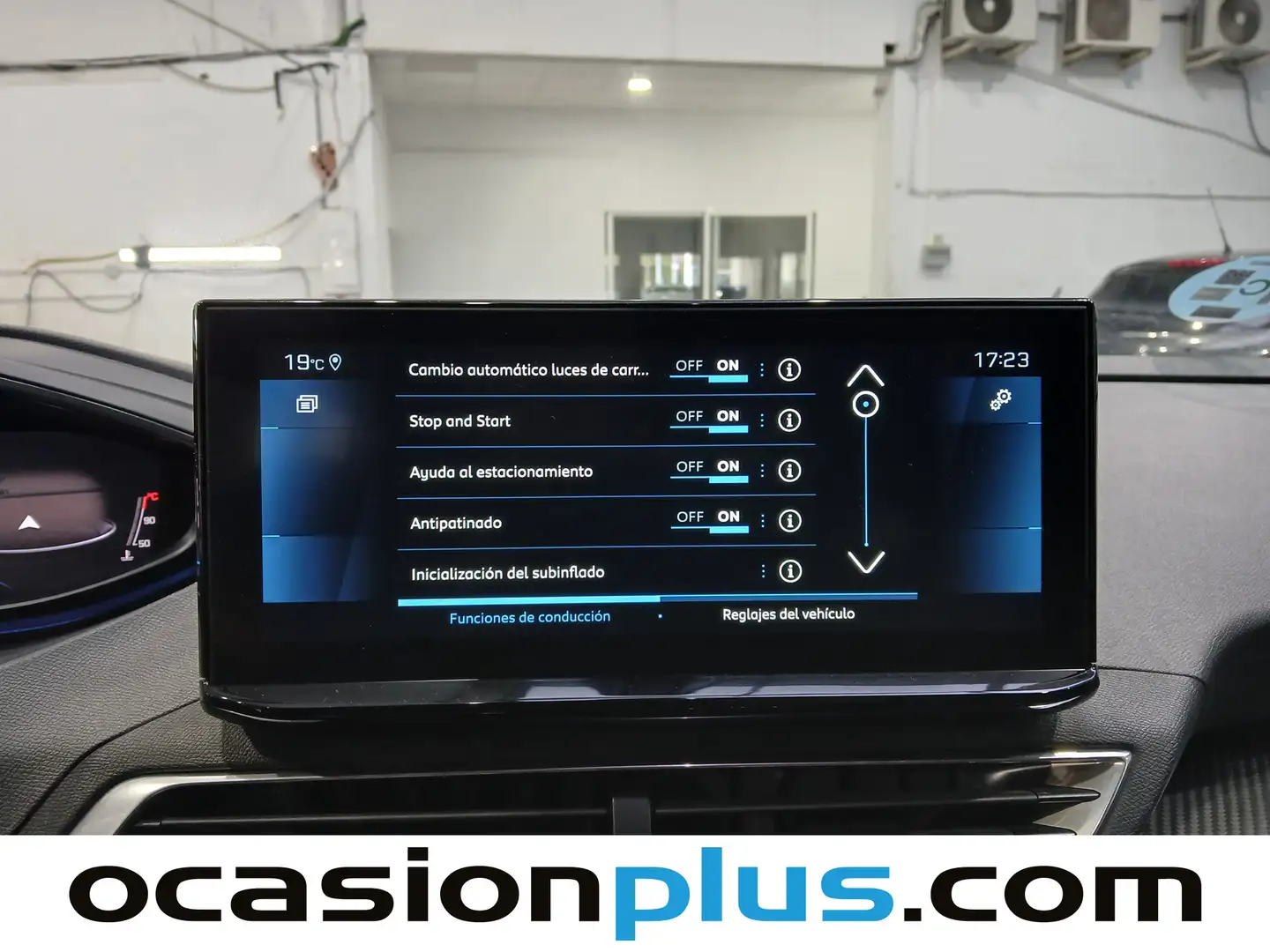 Foto Peugeot 3008 Peugeot 3008 PureTech 130 S&S Allure Pack (130 CV)