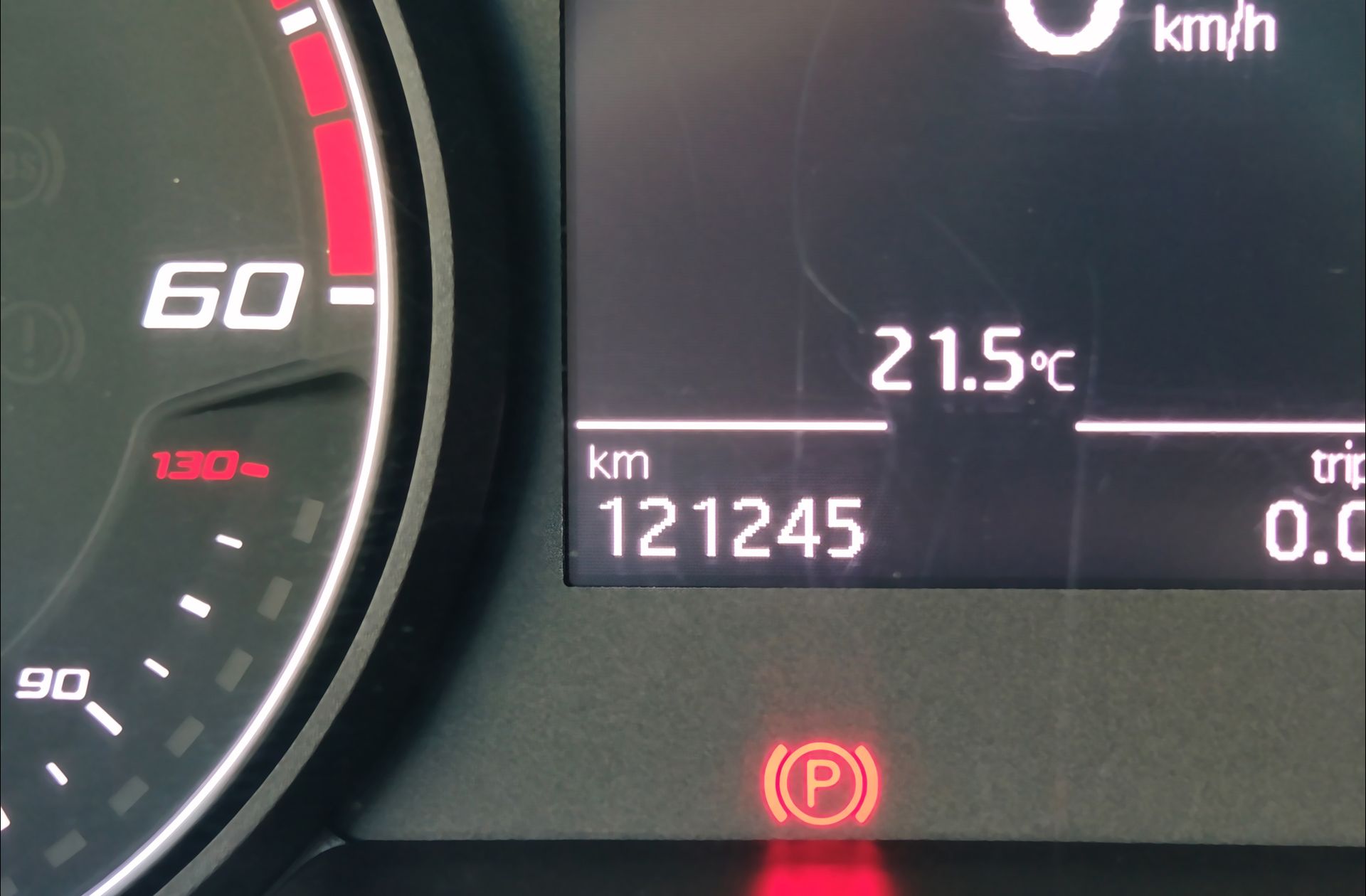 SEAT Arona 1.6 TDI Ecomotive FR - foto 13