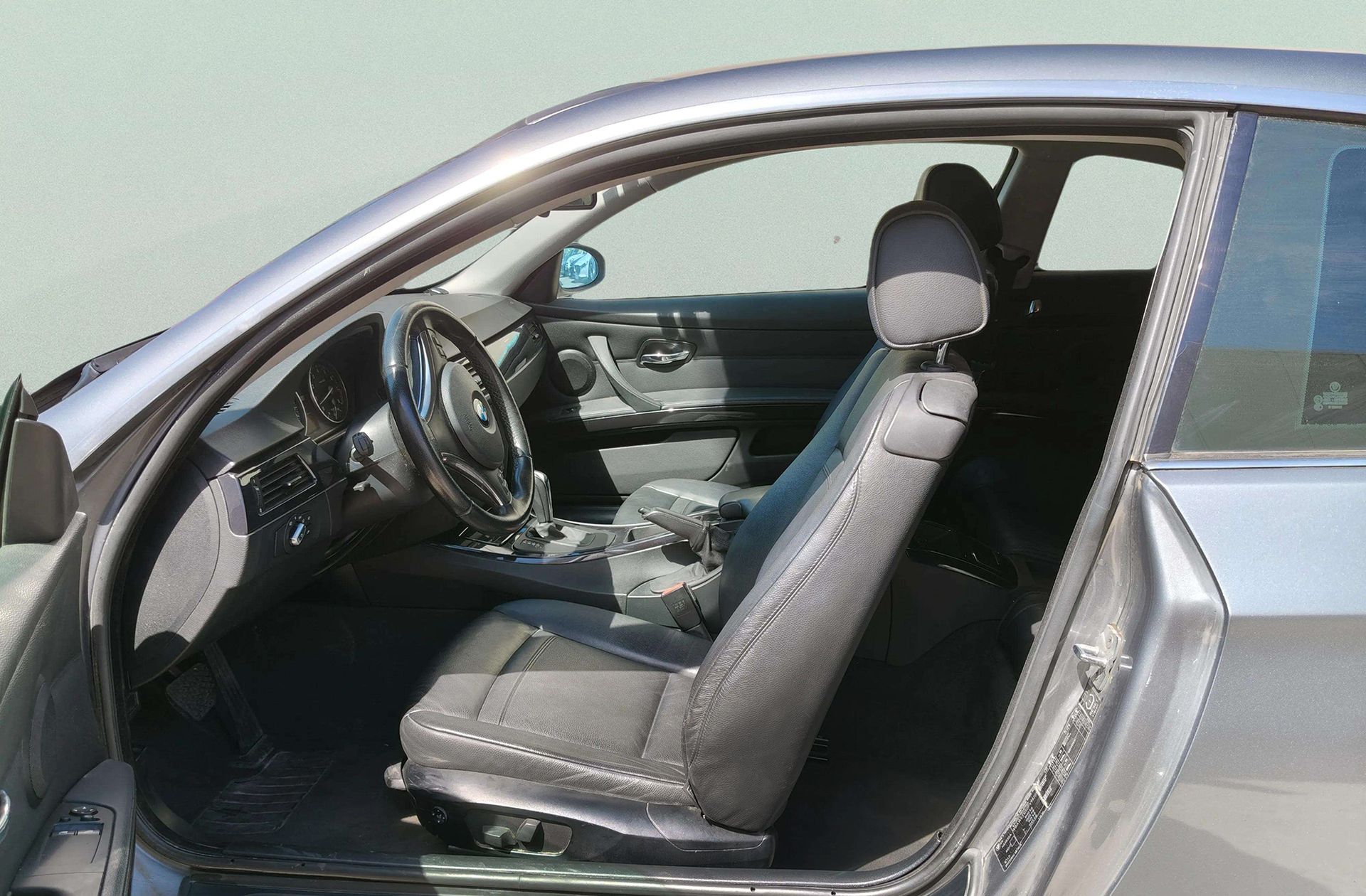 BMW Serie 3 325i Coupe - foto 9