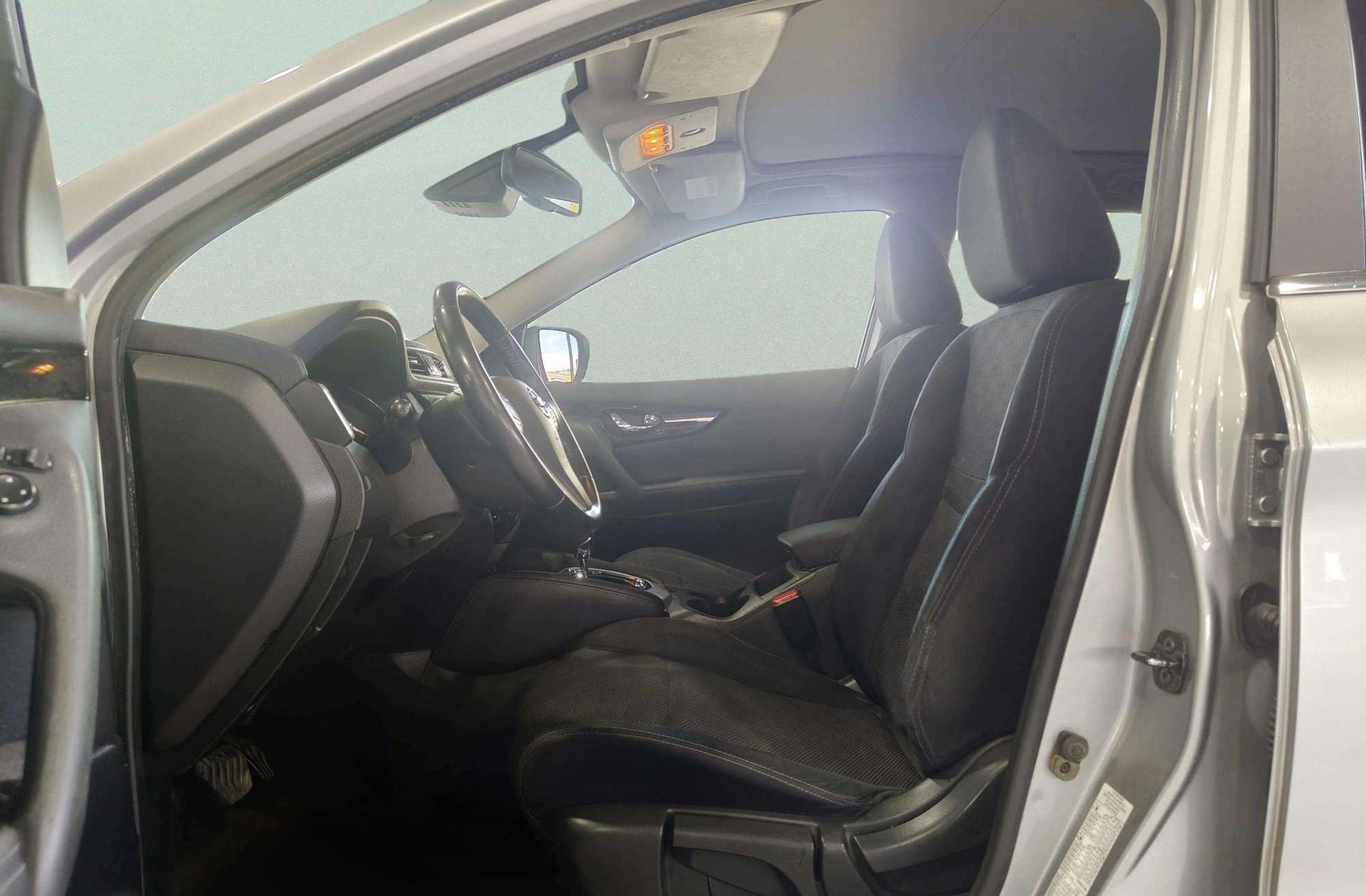 Nissan Qashqai dCi 130 N-Connecta 4x2 XTronic - foto 11