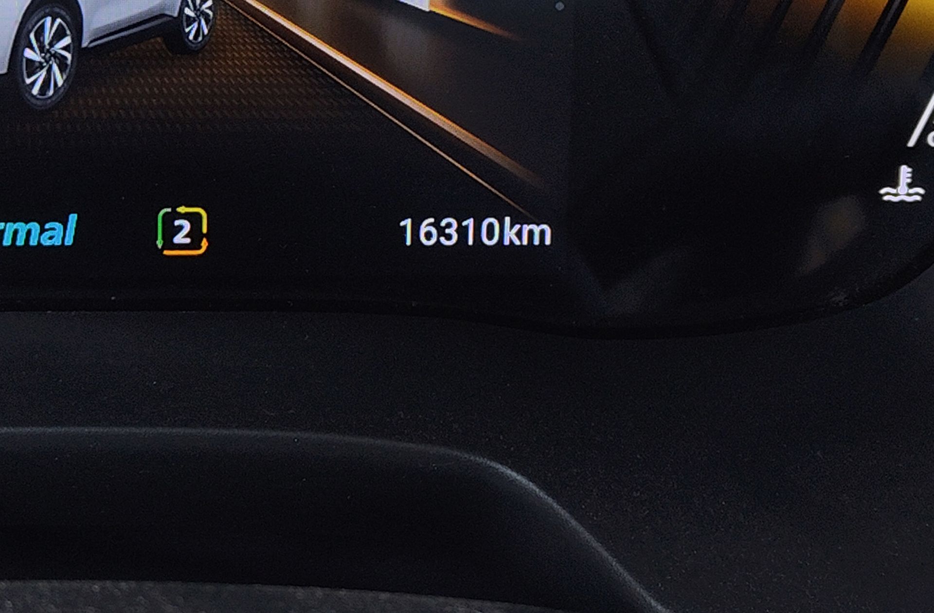MG ZS 1.5 Hybrid+ Luxury - foto 11