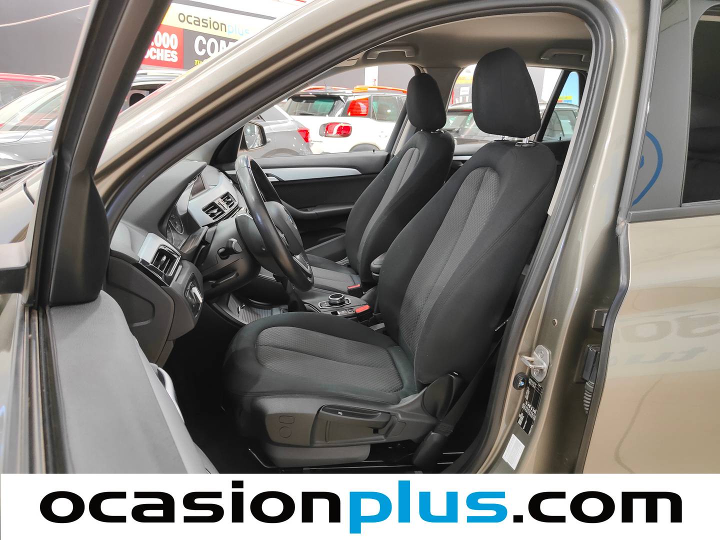 Foto asientos delanteros BMW X1 BMW X1 sDrive20i (192 CV)