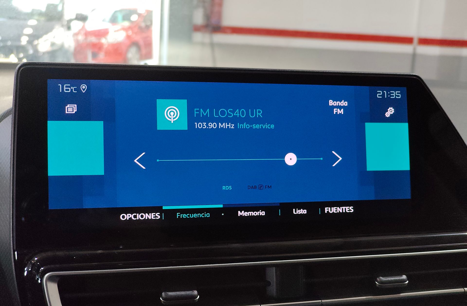 Citroën C5 Aircross Plug-in Hybrid Max e-EAT8 - foto 41