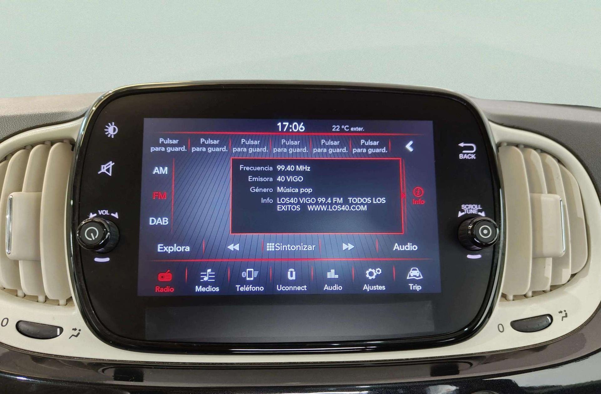 Fiat 500 1.0 Hybrid Dolcevita - foto 30